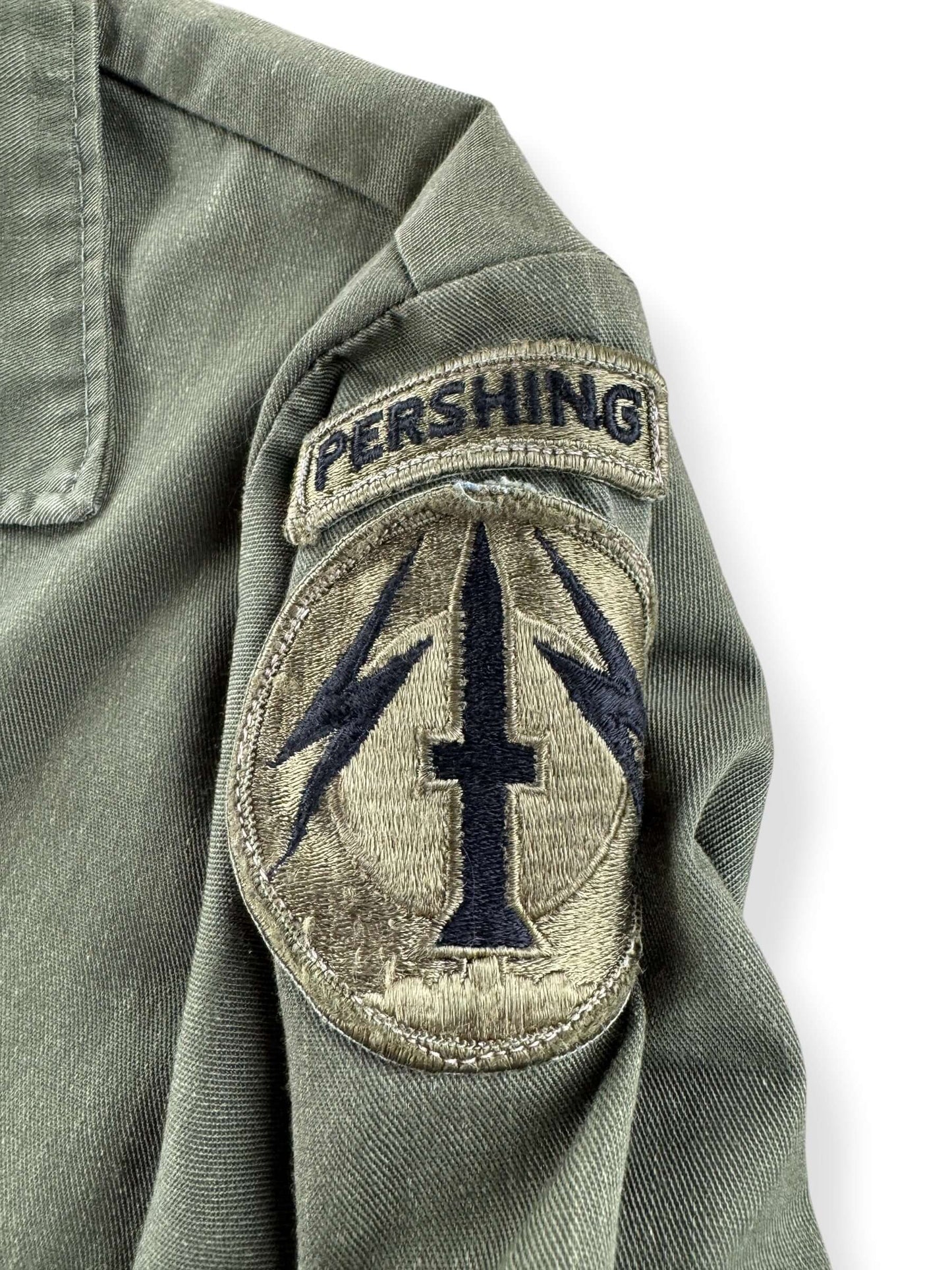 Patch on Vintage Named US Army Shirt SZ L