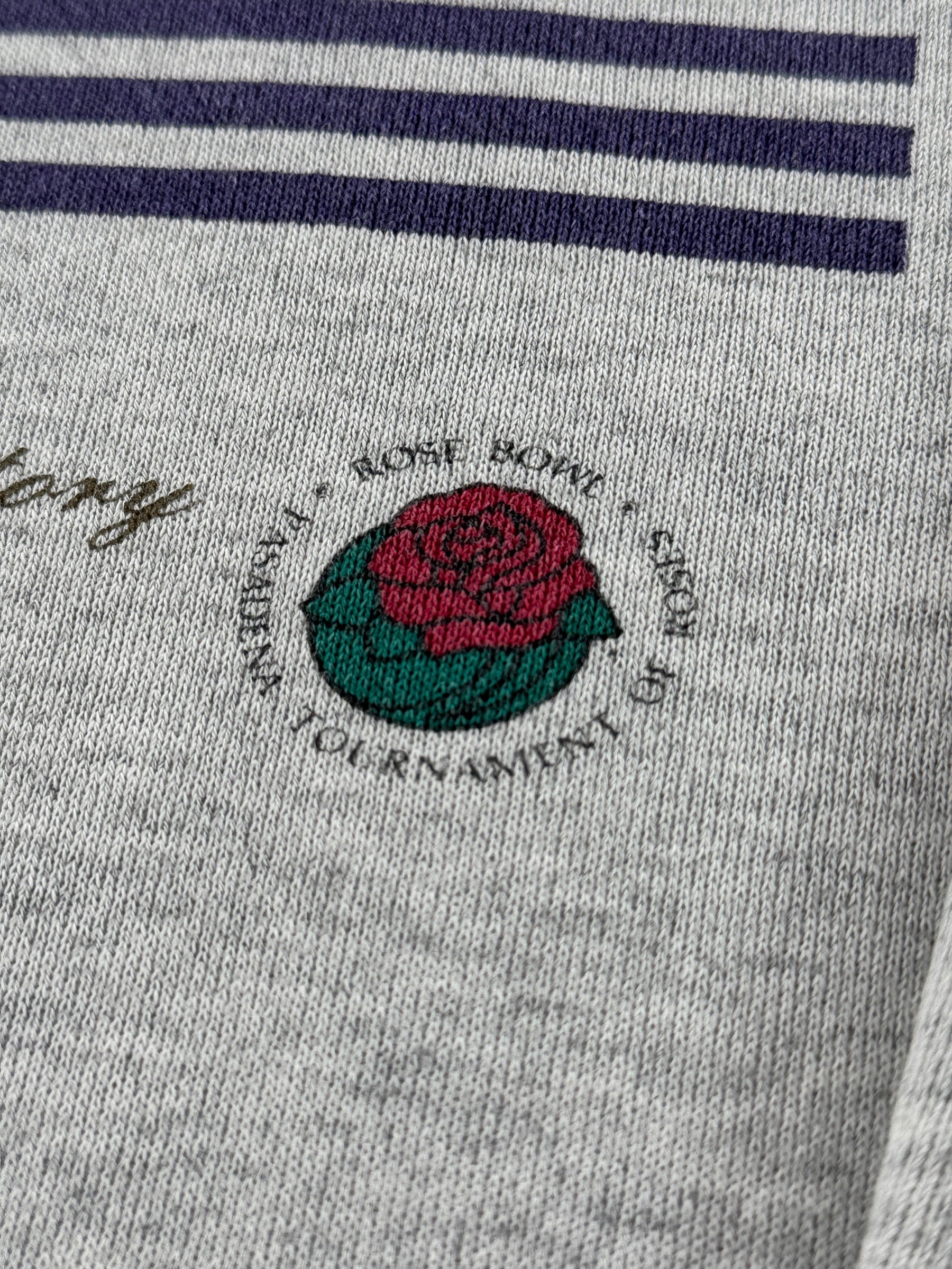 Smal graphic on Vintage 1993 Huskies Rose Bowl Crewneck SZ XL (Fits L)
