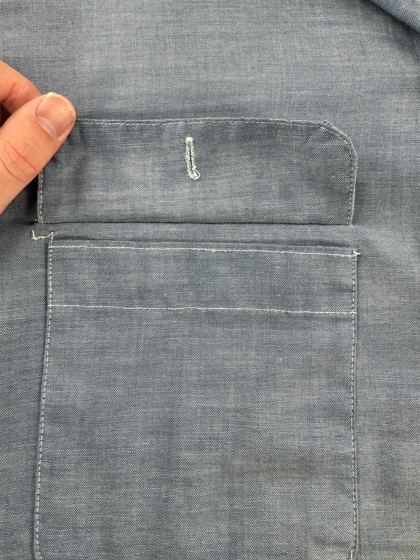 Missing Button on Vintage Big Mac 50/50 Chambray Shirt SZ L