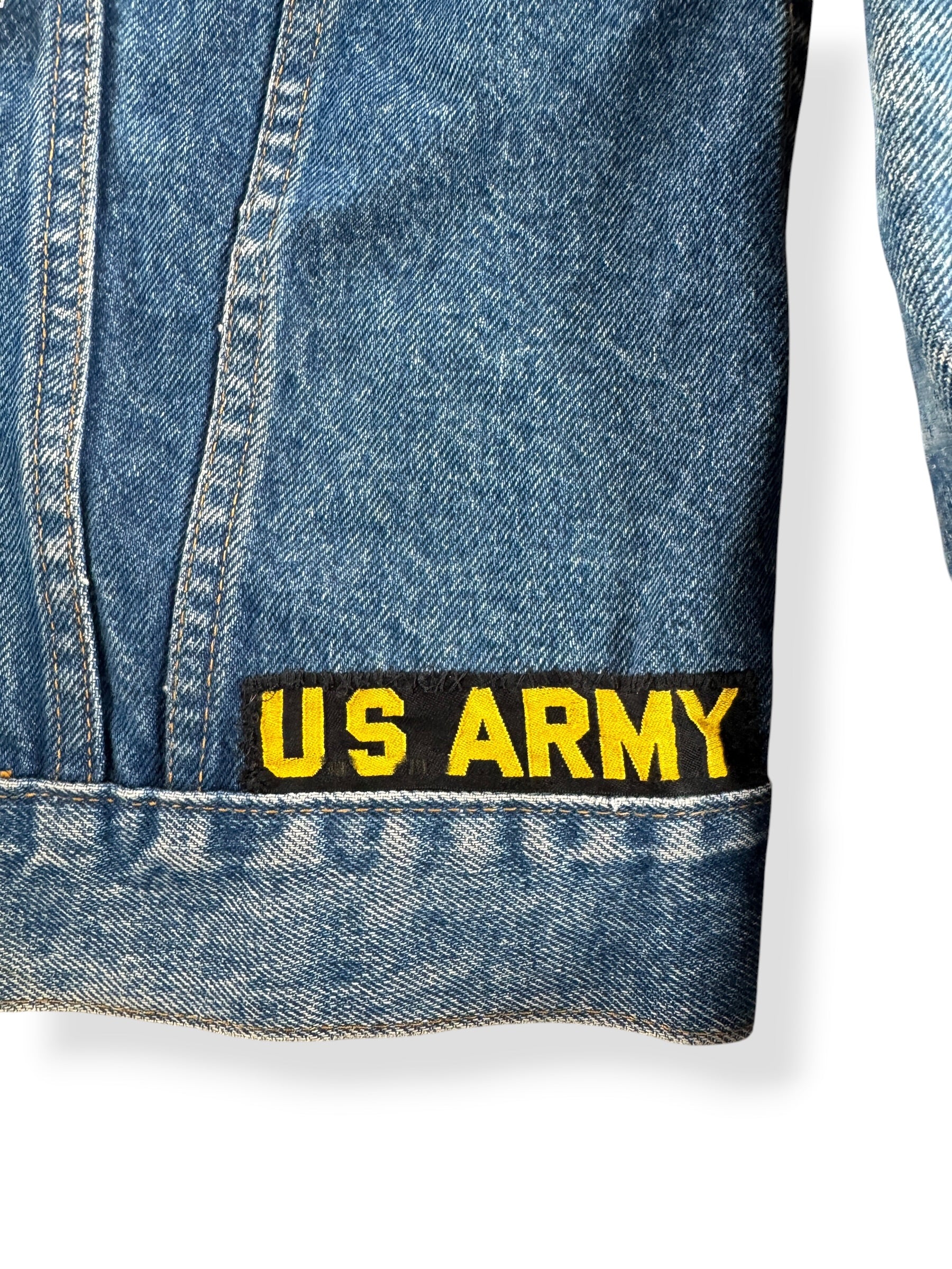 Patch on Vintage 70s Levis Denim Battle Trucker Jacket SZ 38