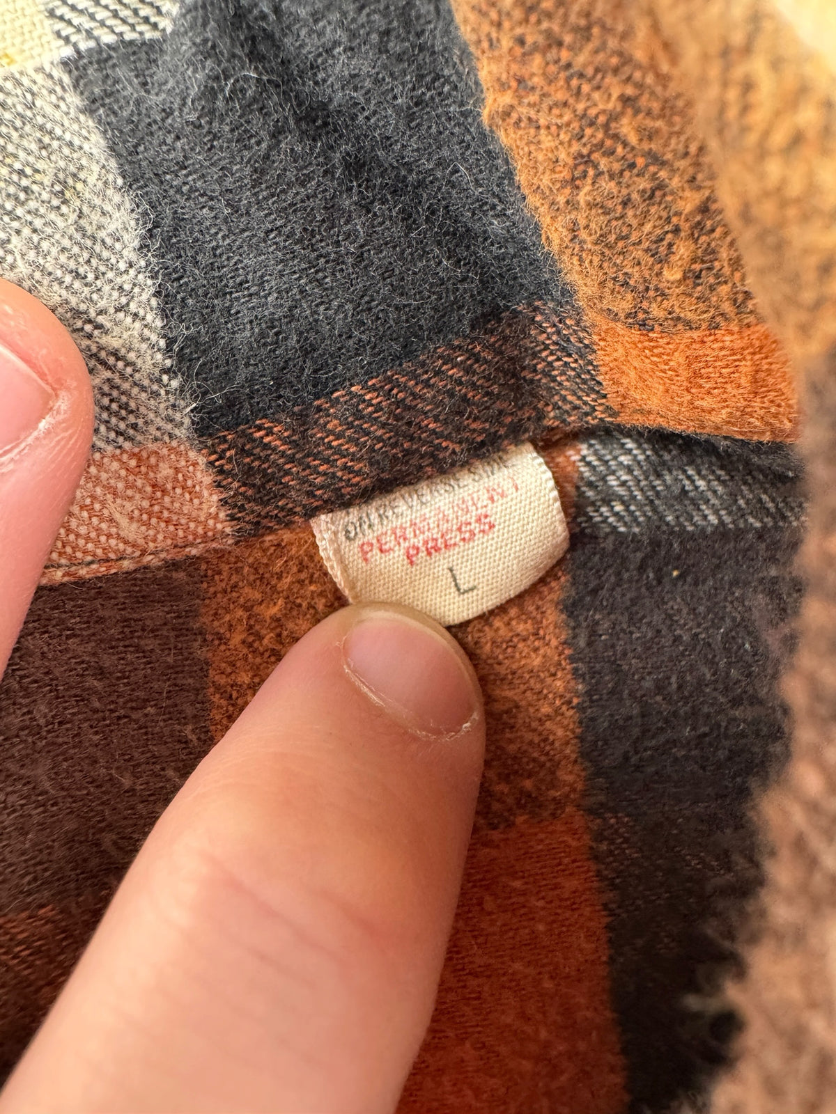Tag on Vintage Amcrest Cotton Flannel SZ L - AS IS
