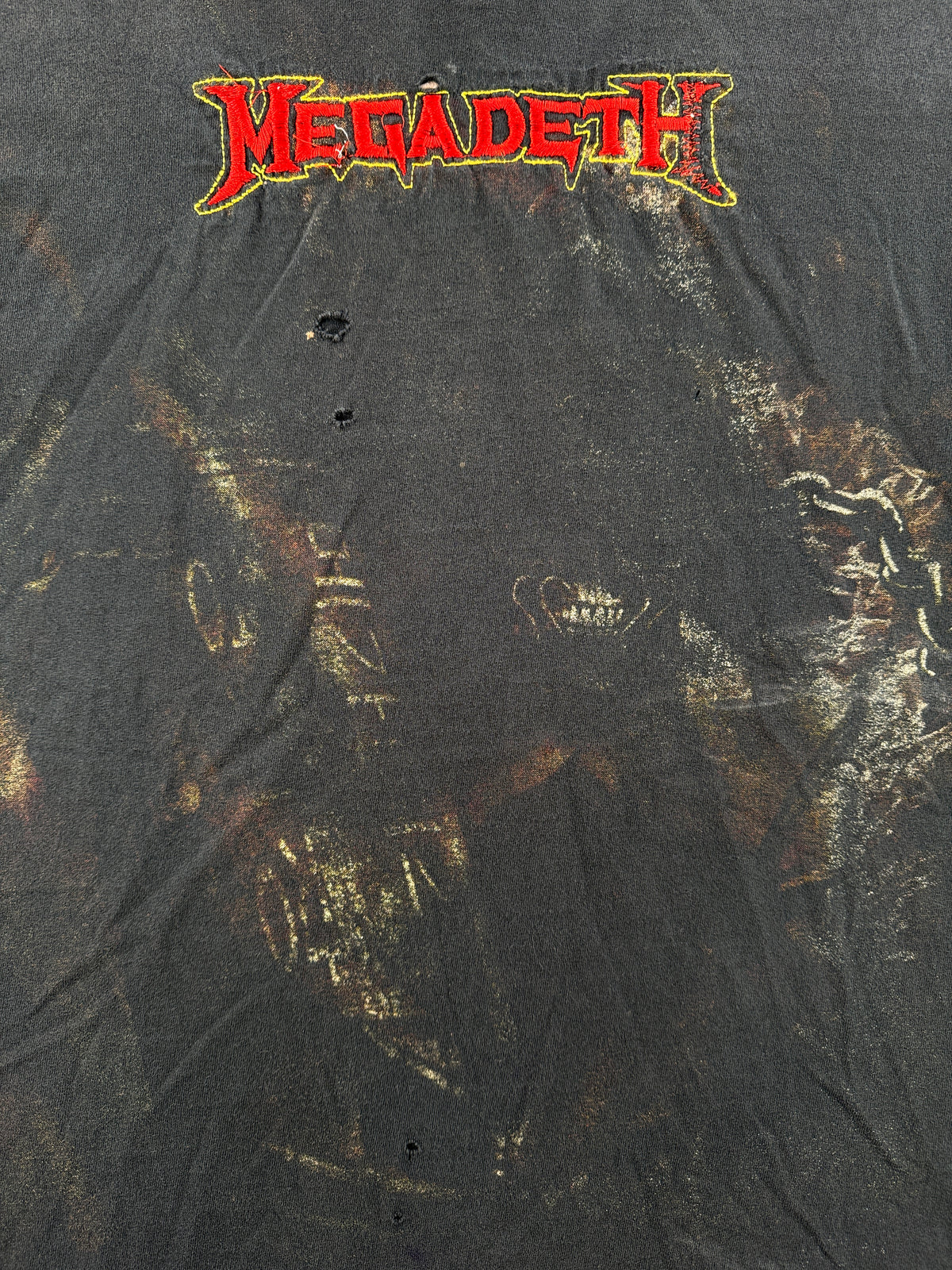 graphic close up of Vintage Megadeth Thrashed Tee SZ M