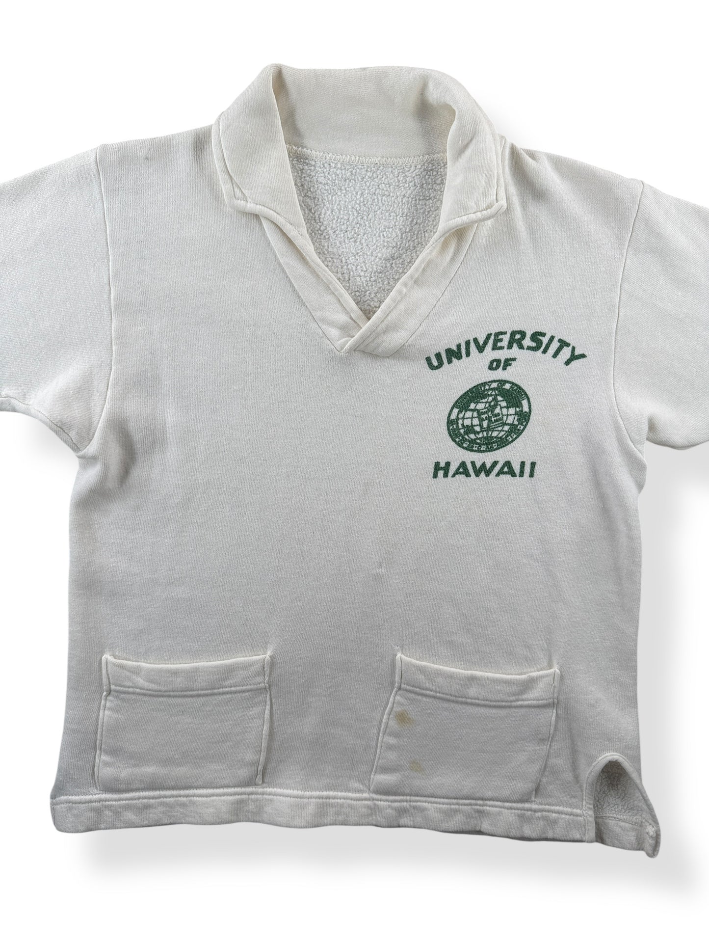 Front Close Up of Vintage 50s University of Hawaii Short Sleeve Crewneck SZ XS