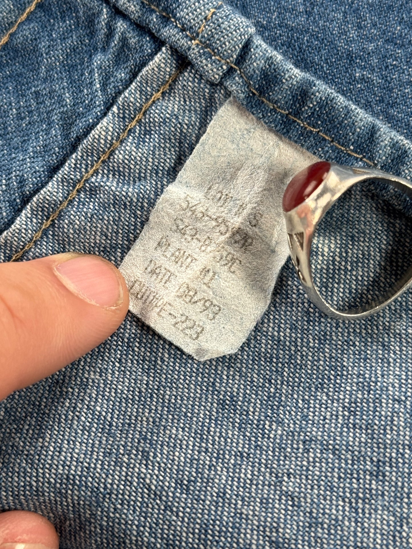 Inner tag on Vintage Big Mac Denim Pearl Snap Shirt SZ L