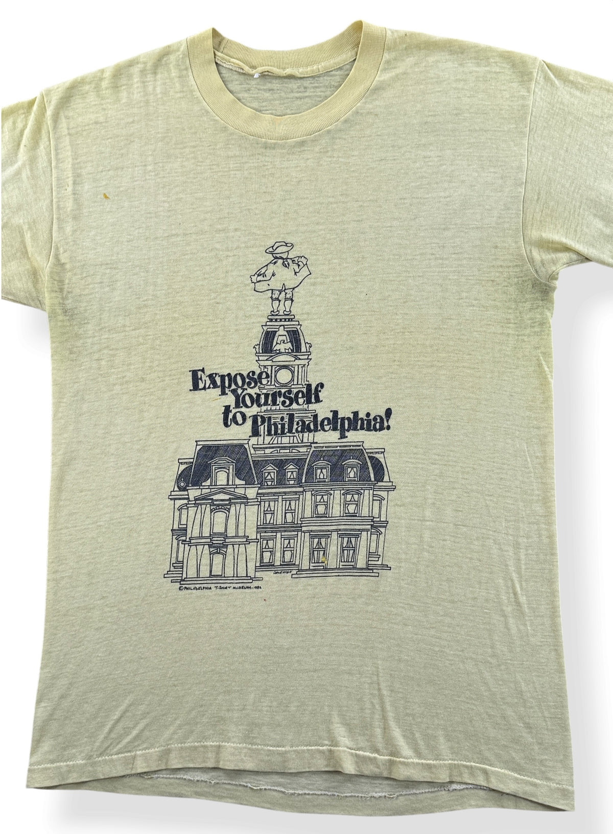 Close-up of Vintage Expose Yourself to Philadelphia Tee SZ S
