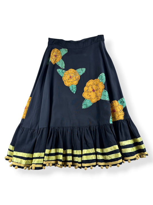 Front of Vintage 1940s-50s Embroidered Skirt W29