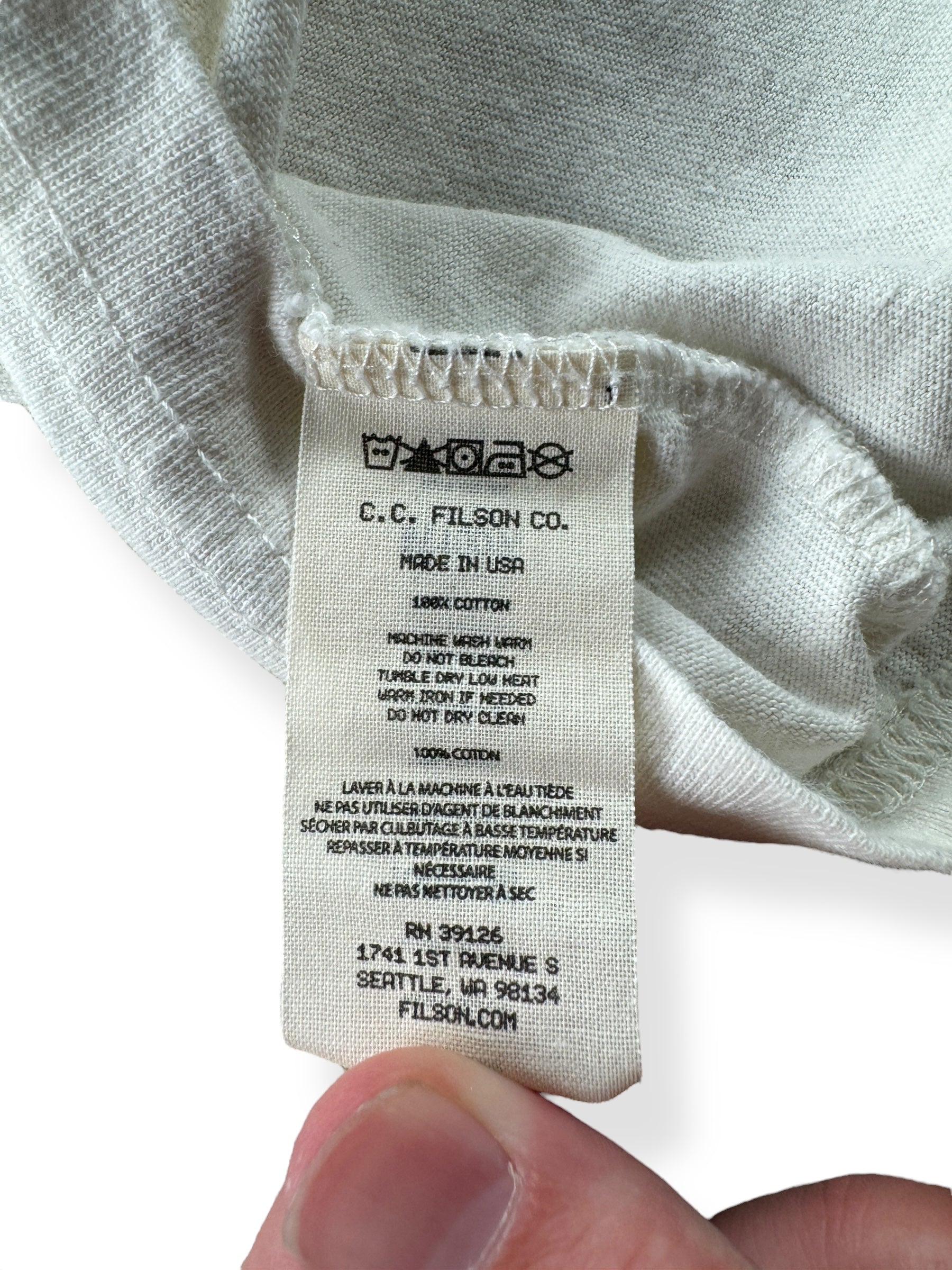 Tag on Modern Filson Bear Tee SZ M