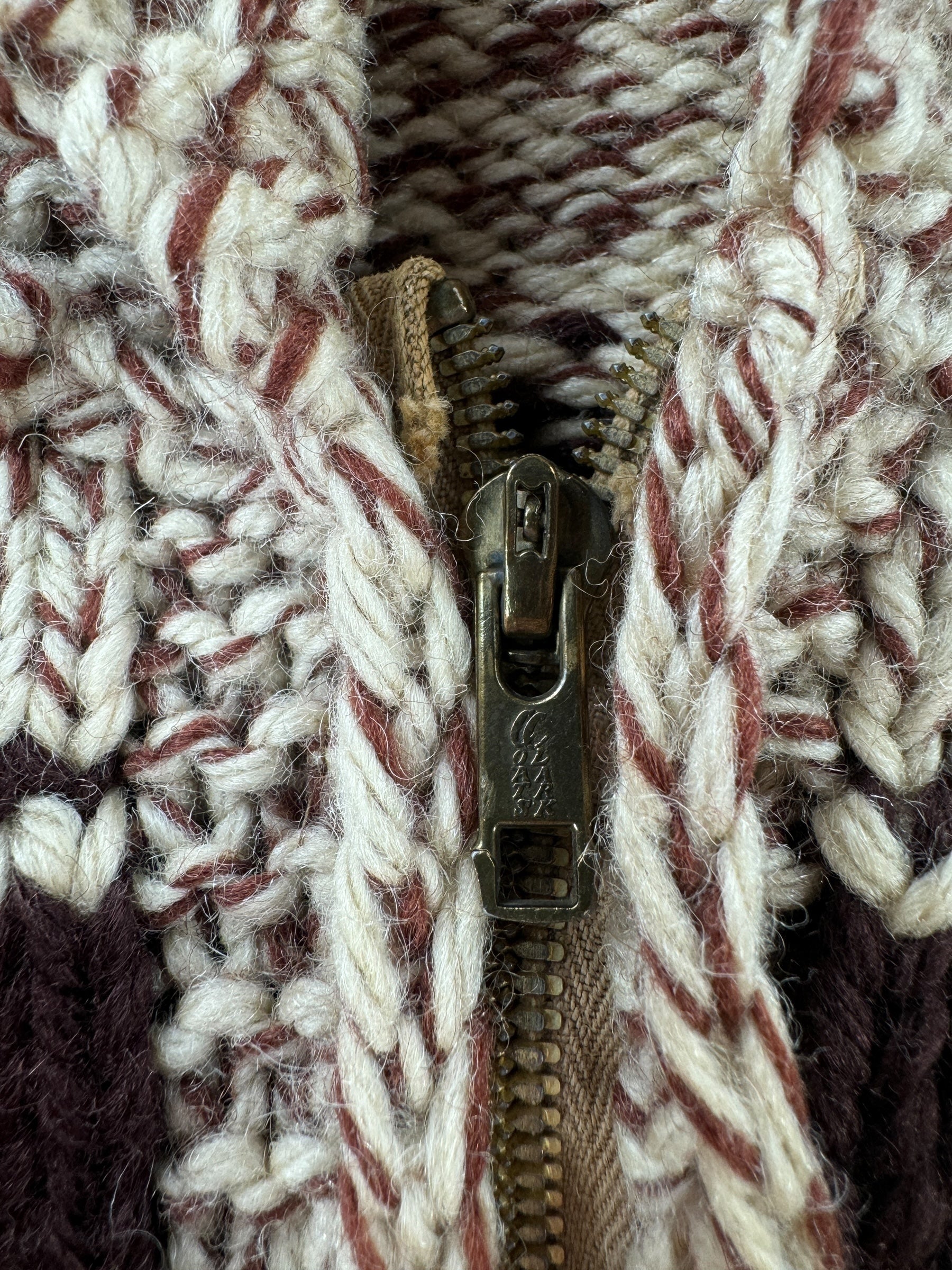 Zipper on Vintage Mary Maxim Beagle Cowichan Style Sweater SZ M