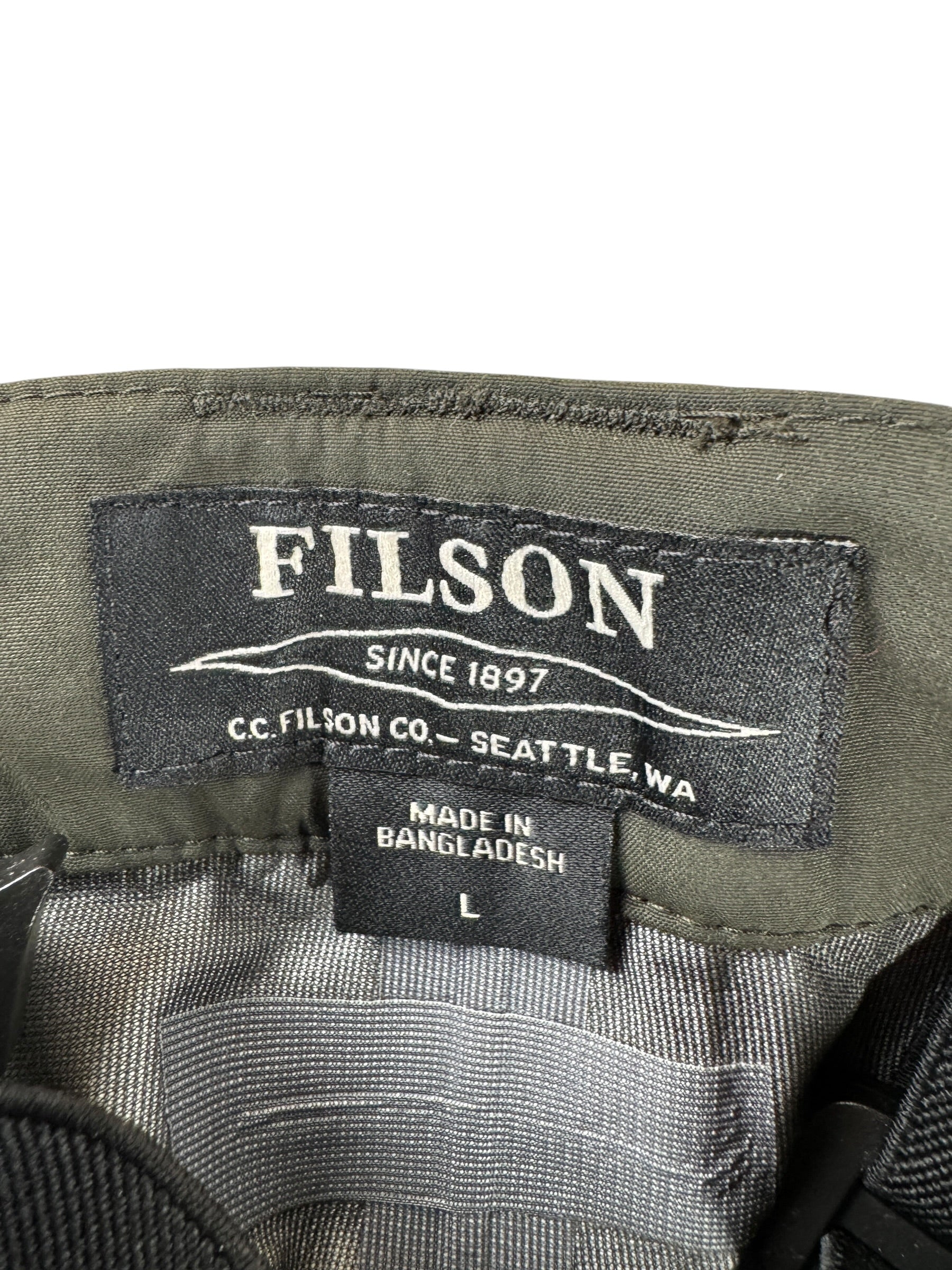 Label on Filson Skagit Rain Pants SZ L