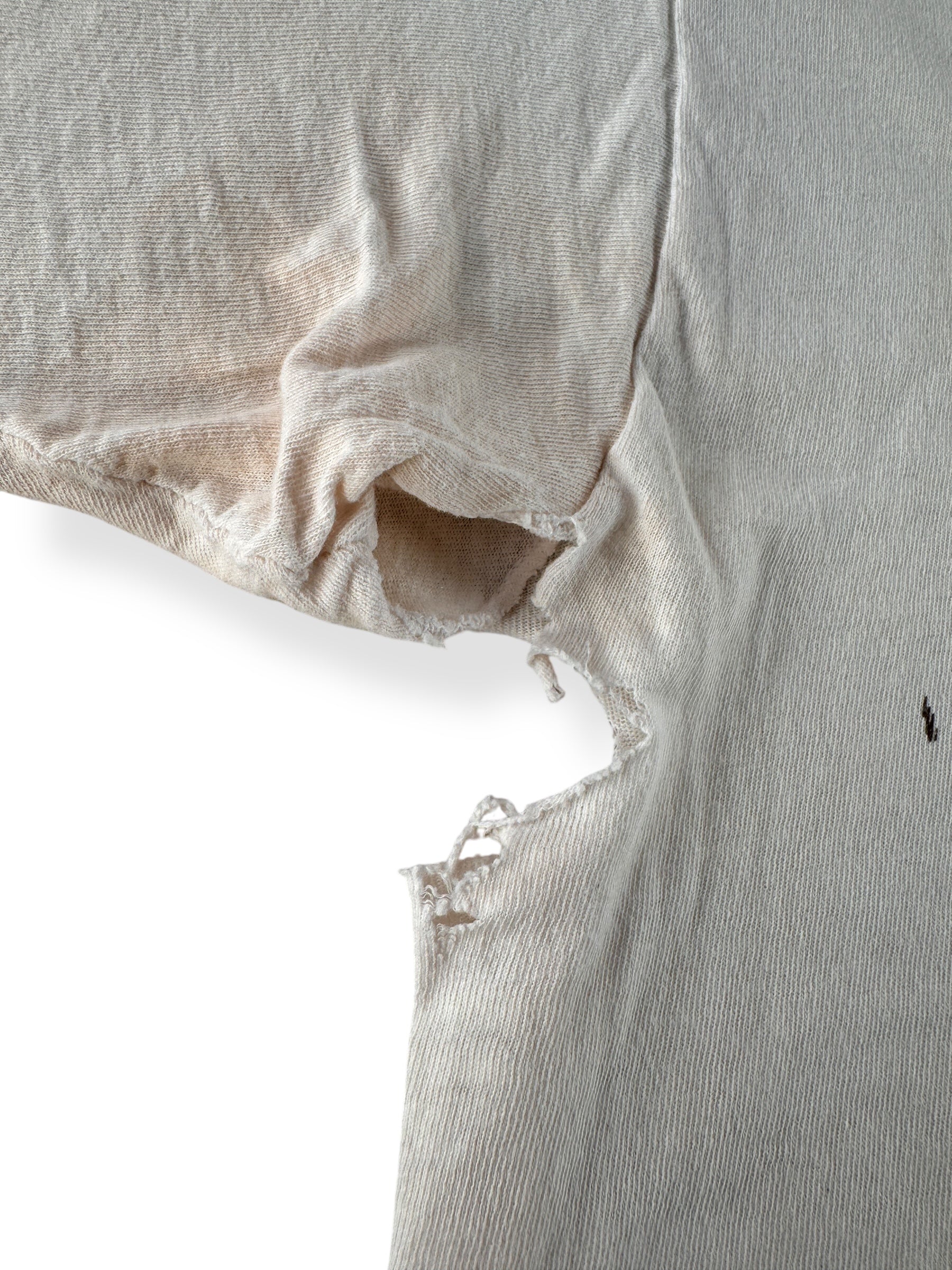 Hole on Pit of Vintage Blowed Out White FOTL Tee SZ M