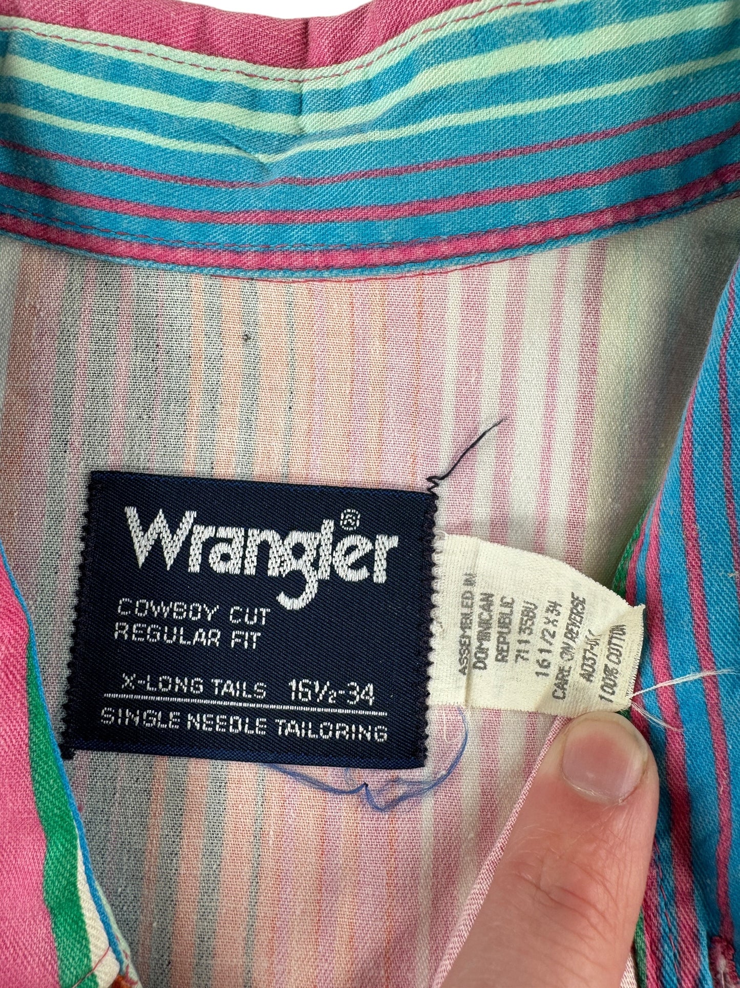 Tag on Vintage Wrangler Brushpopper Shirt SZ L