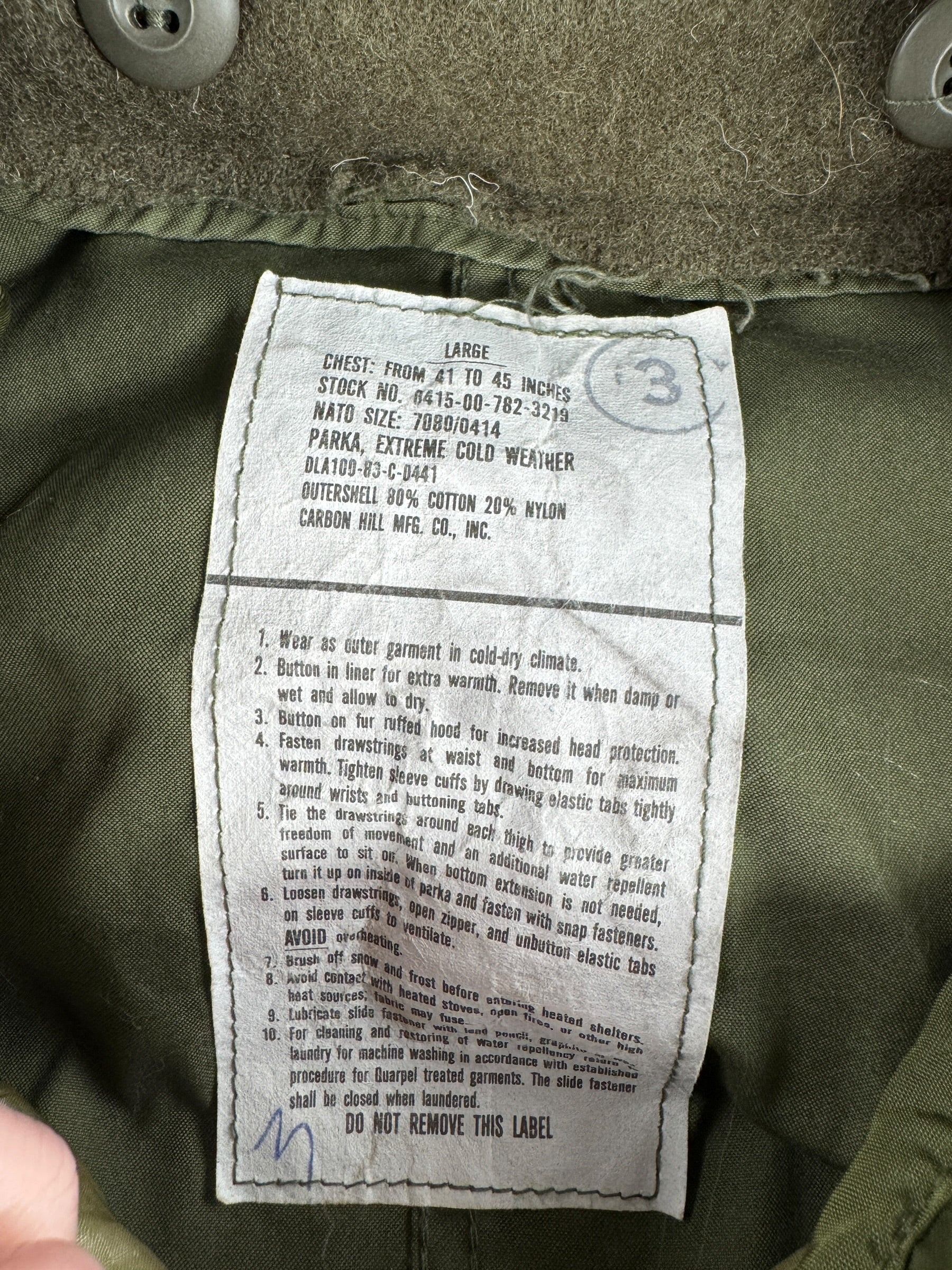 Label on Vintage M-65 Fishtail Parka w/ Liner & Hood SZ L