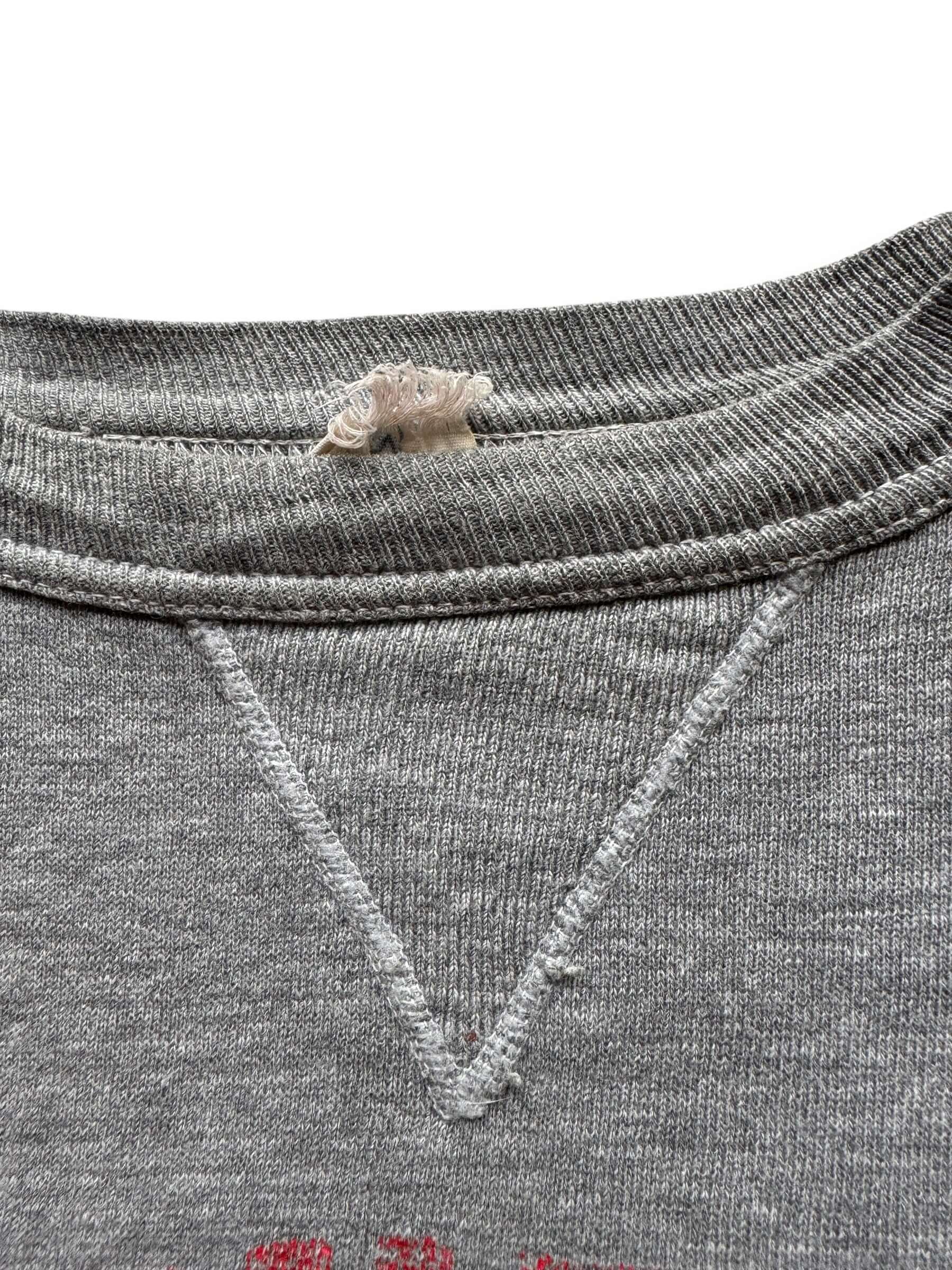 single v on Vintage Benzie Central Single V Crewneck SZ M