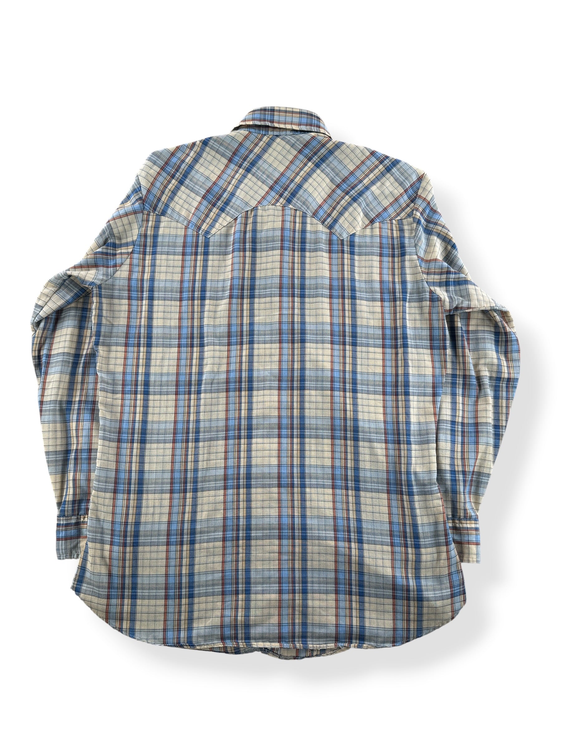 Back of Vintage Levi's Plaid Pearlsnap SZ L