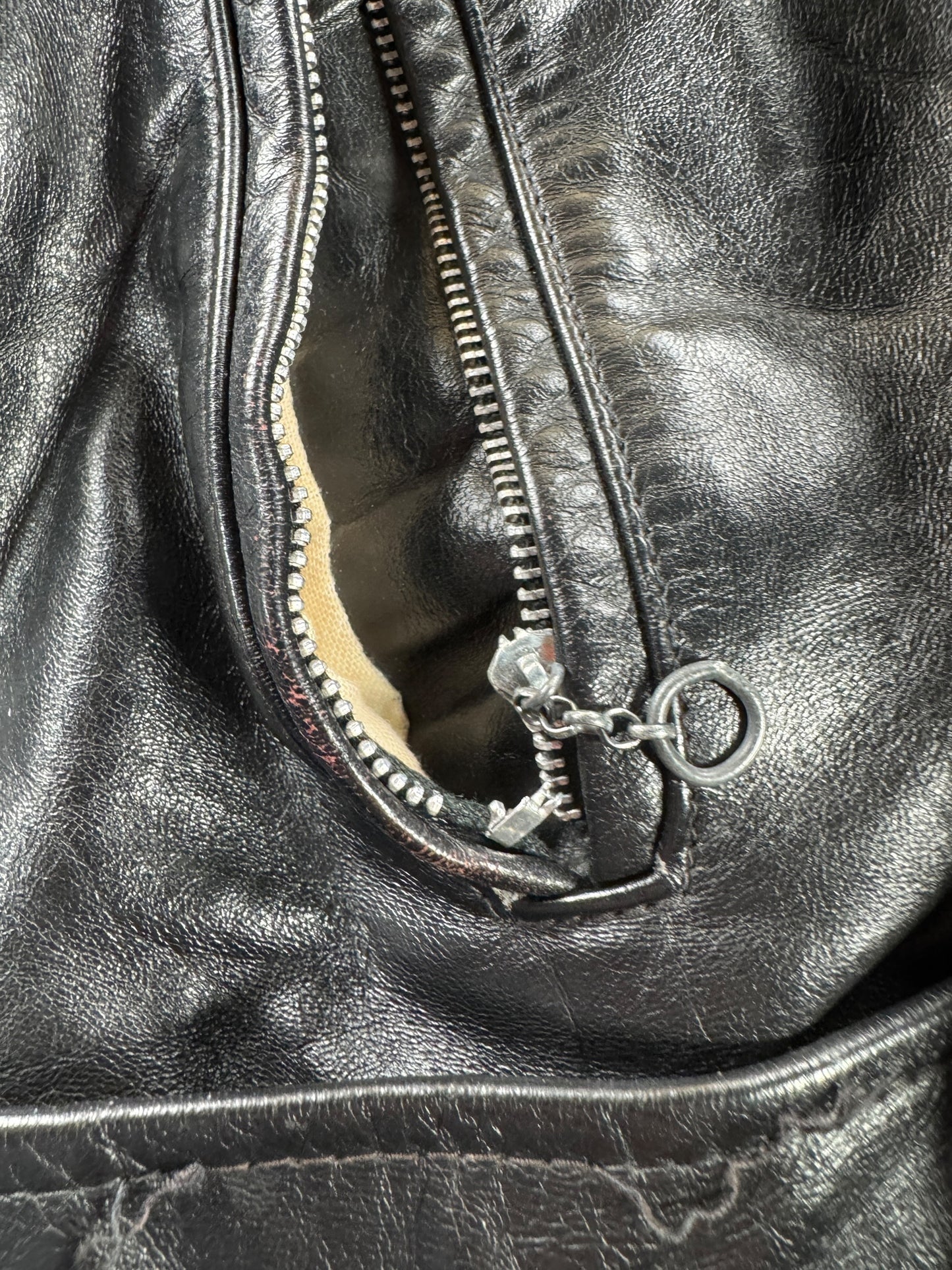 Broken Zipper on Vintage Fidelity Leathers Biker Jacket SZ 42