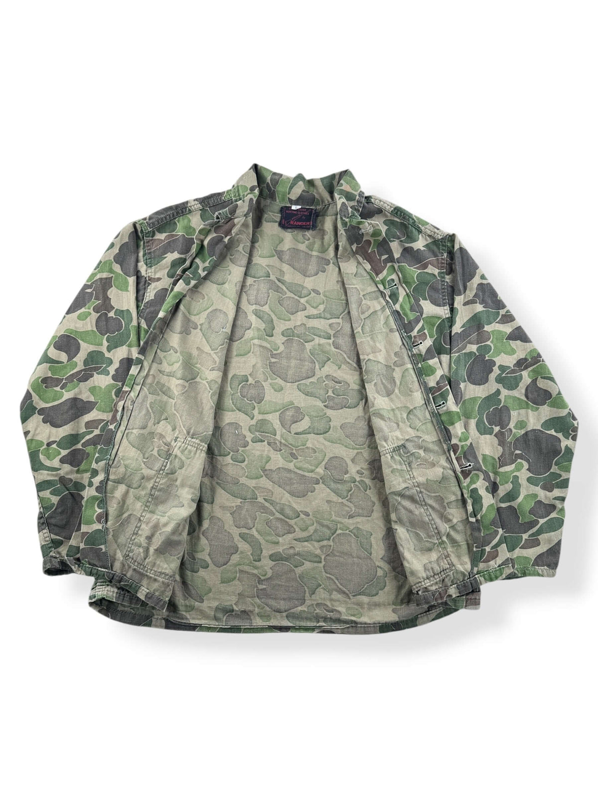Inside of Vintage 1970s Ranger Camo Chore Jacket Z L