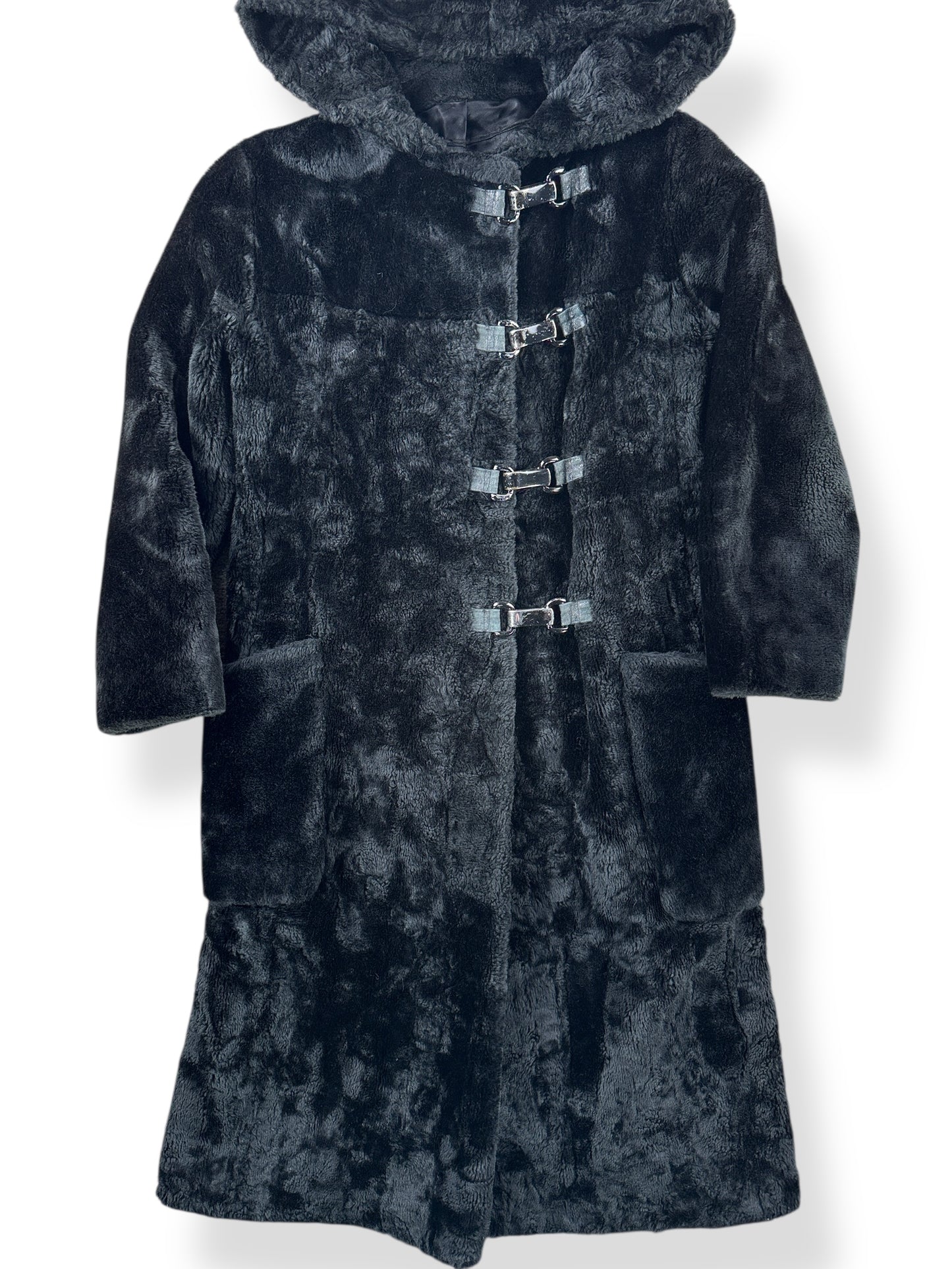 Front of Vintage 1960s Faux Fur Coat W/ Metal Clasps SZ XS