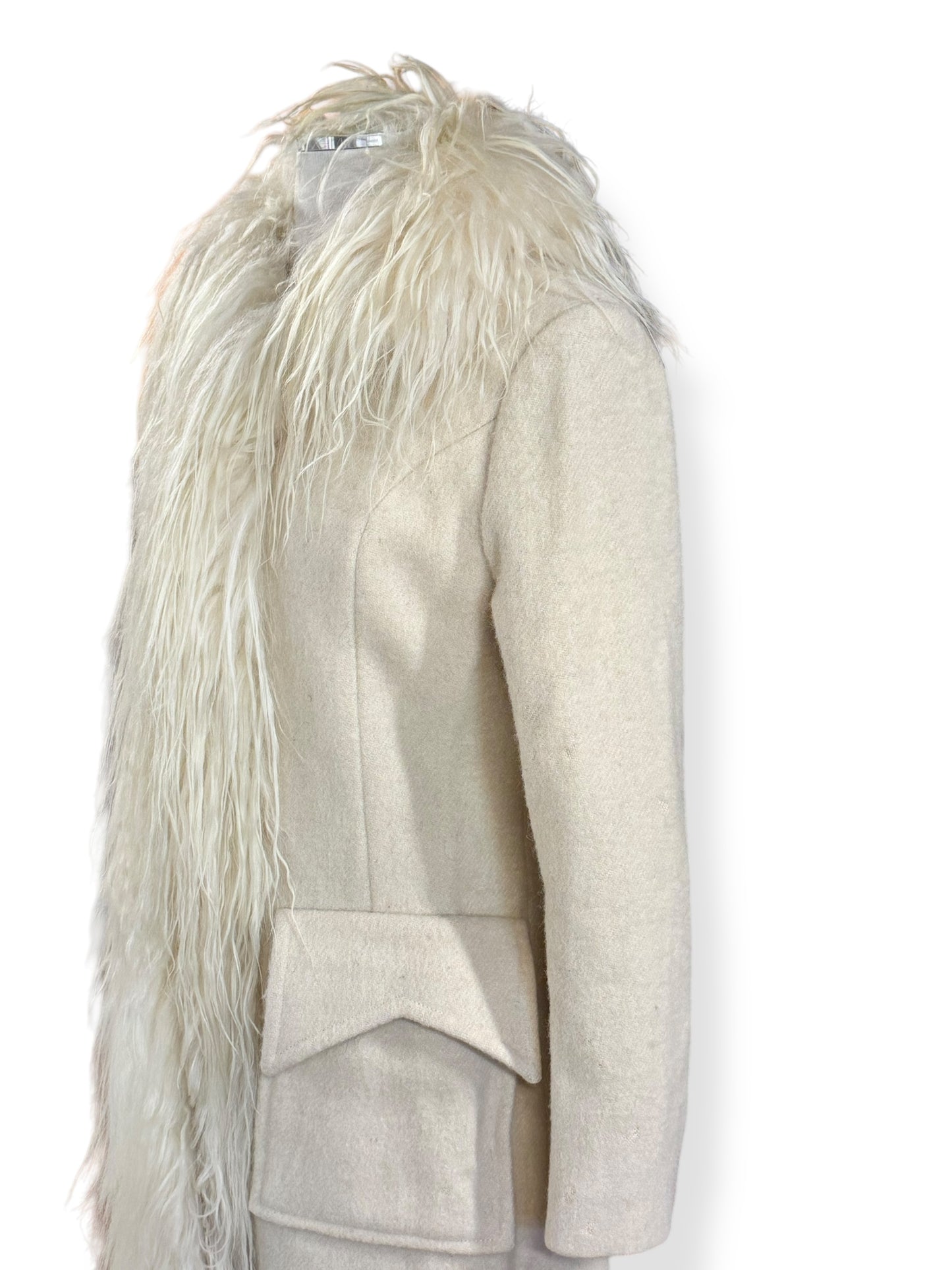 Side view of 1970s Solido Icelandic Wool Fur Coat S