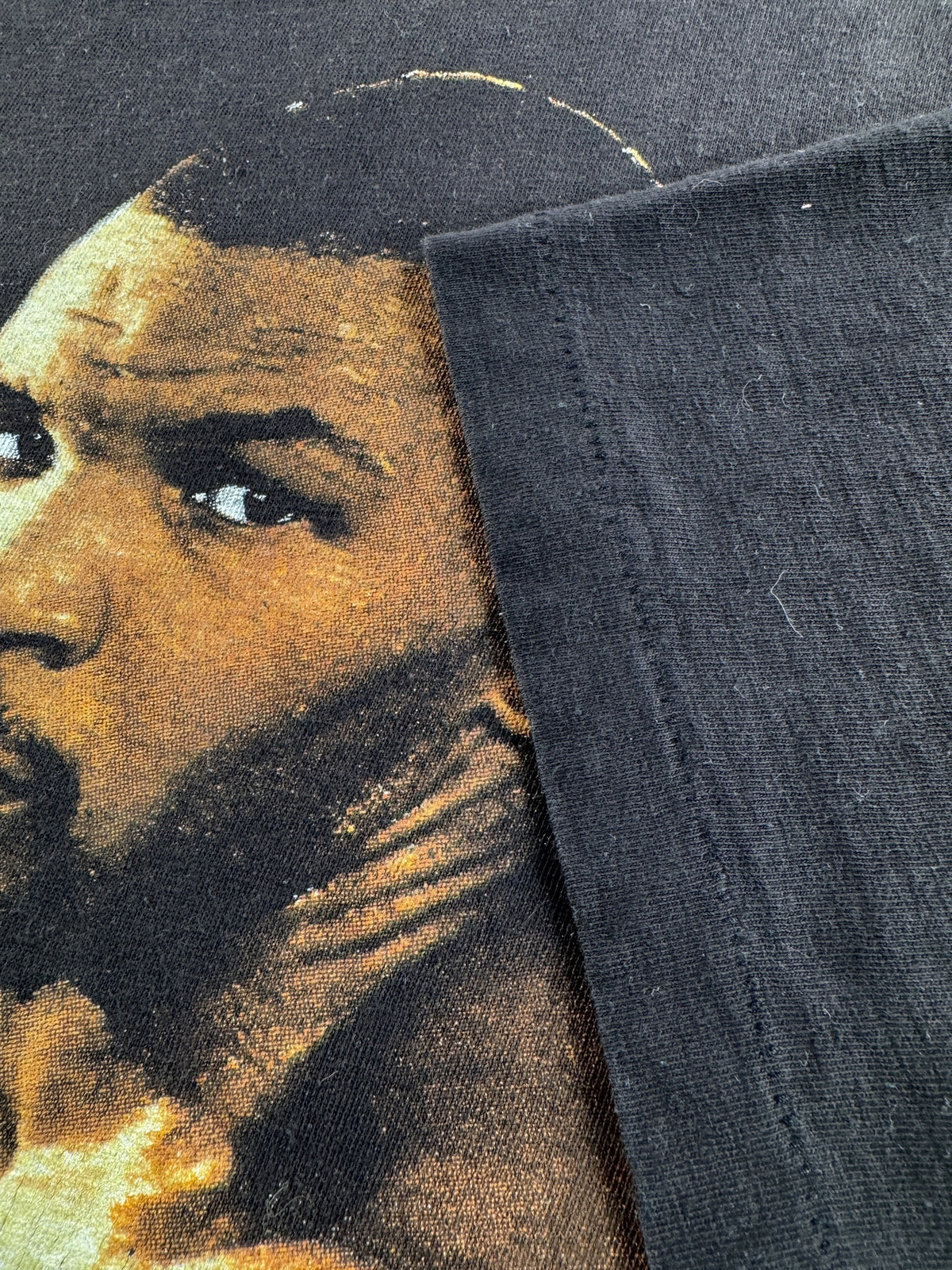Single Stitch seam on Vintage Mike Tyson WBC Champion '95 Tee SZ XL