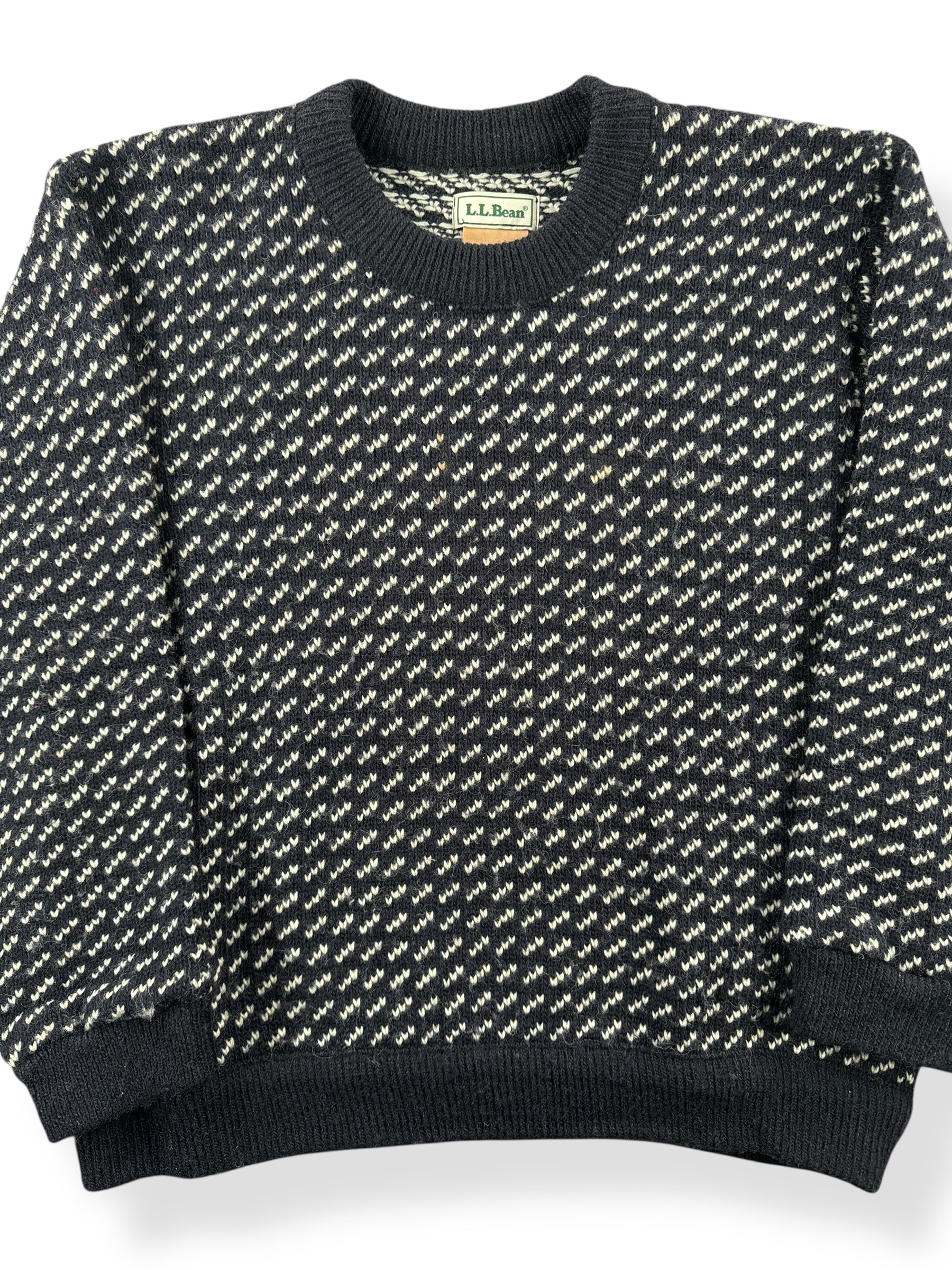 Front Close Up of Vintage Ladies LL Bean Birdseye Sweater Black & White SZ L