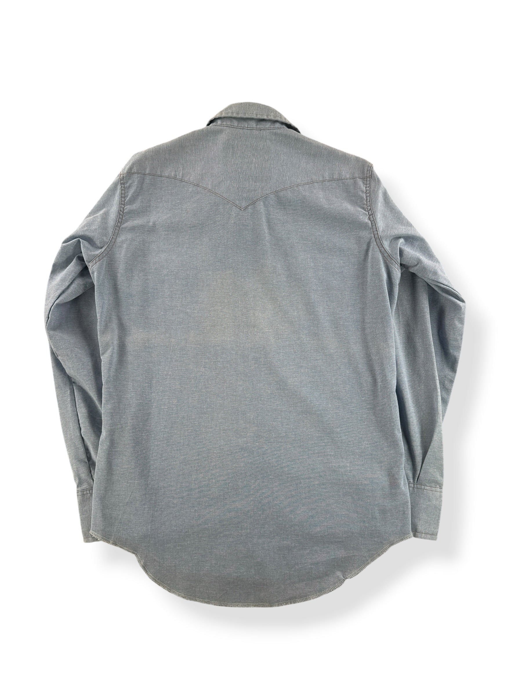 Back of Vintage Wrangler Poly Cotton Pearlsnap SZ 16-35 (Fits M)