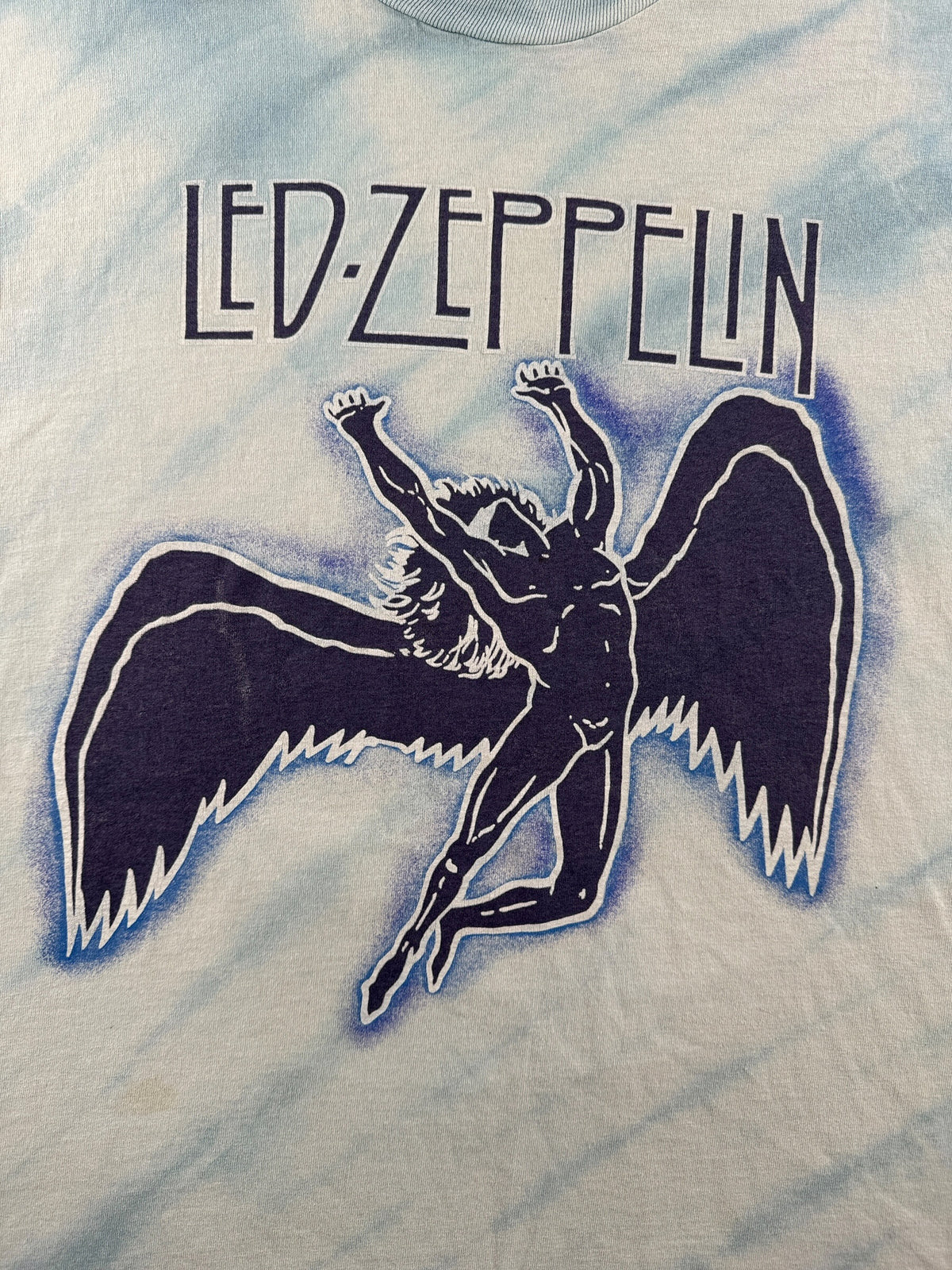 Front graphic on Vintage Led Zeppelin Icarus Tee SZ XL