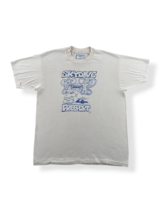 Front of Vintage Sky Dive Freeport Tee SZ XL (Fits L)
