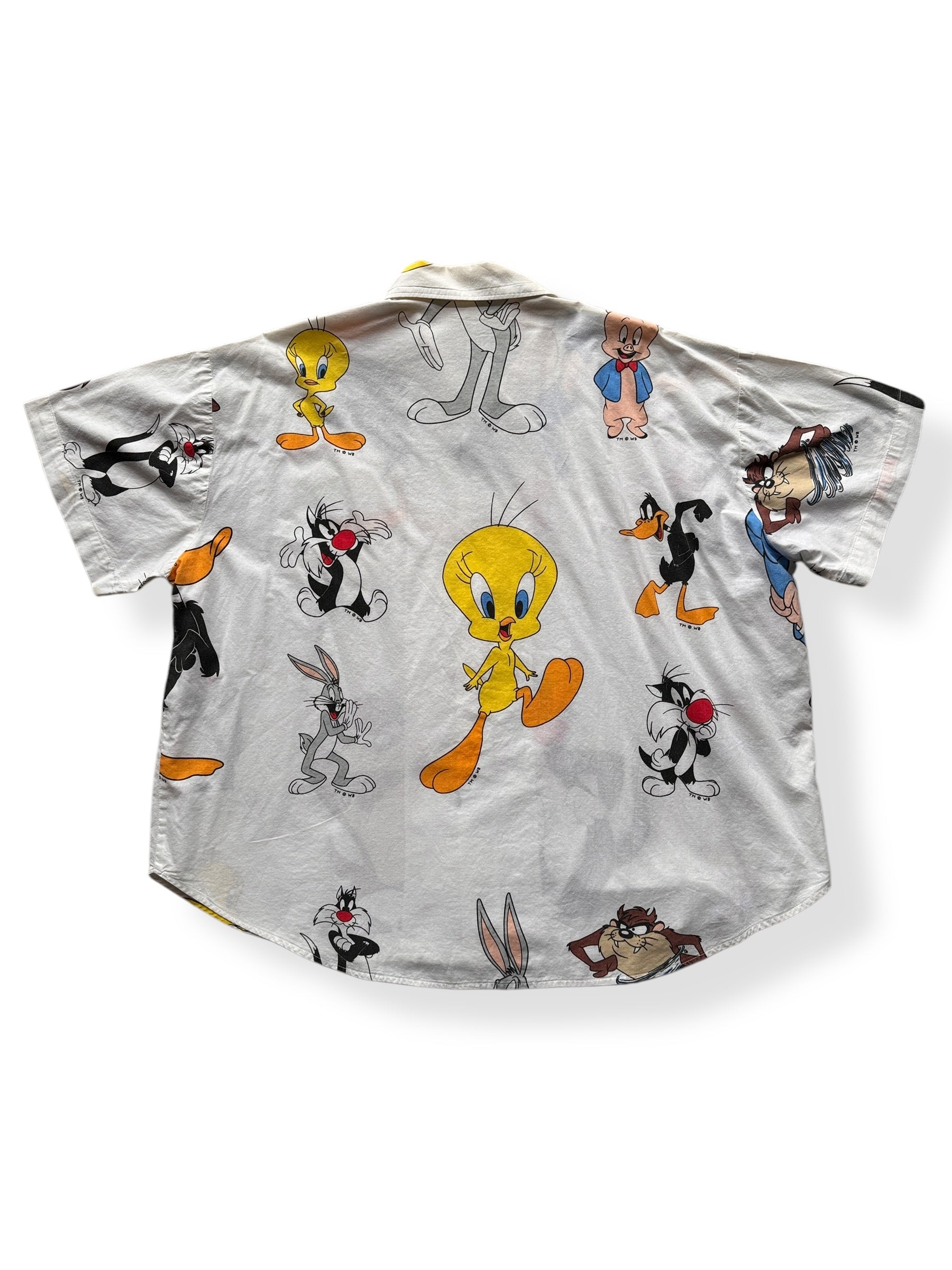 Back of Vintage White Daffy & Porky Button Up SZ XXL