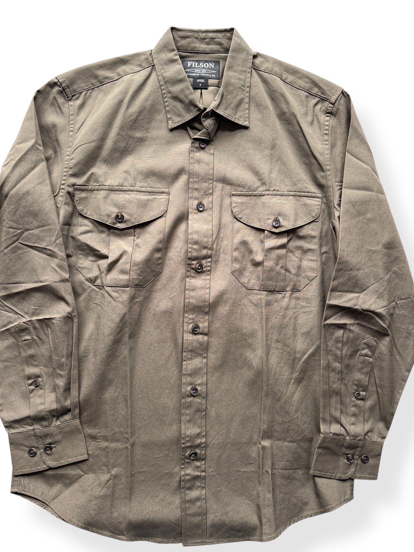 Front Close Up of Filson Lightweight Olive Green Shirt SZ S