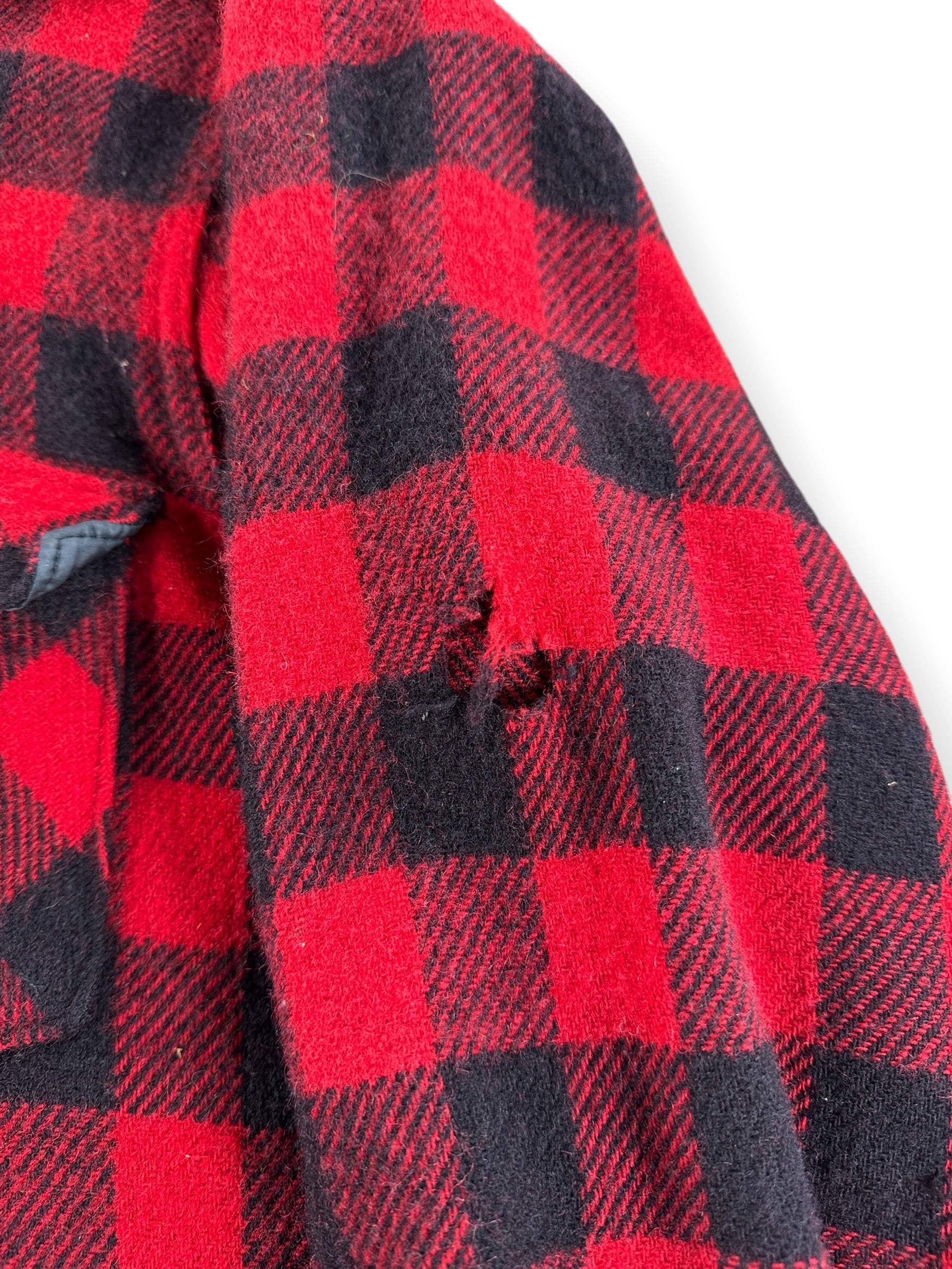 Hole on Vintage Woolrich Buffalo Plaid Flannel SZ L