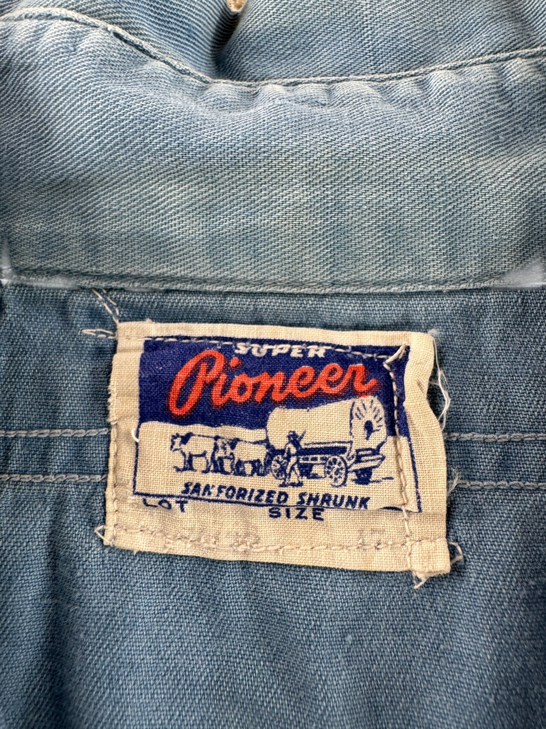 Label on Vintage 40s Super Pioneer Work Shirt SZ XL