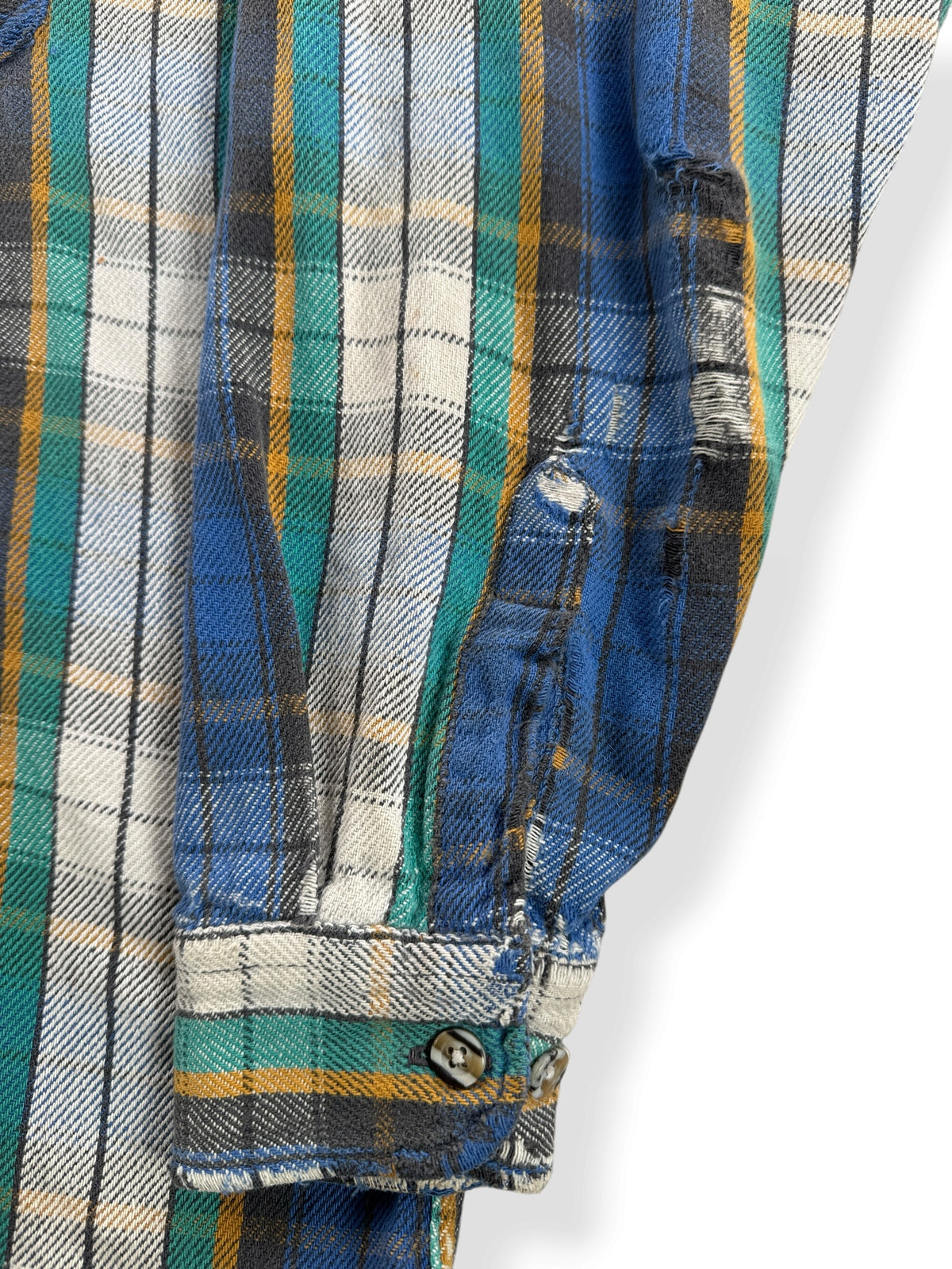 Ware on sleeve of Vintage 80s Thrashed Cotton Flannel SZ XL
