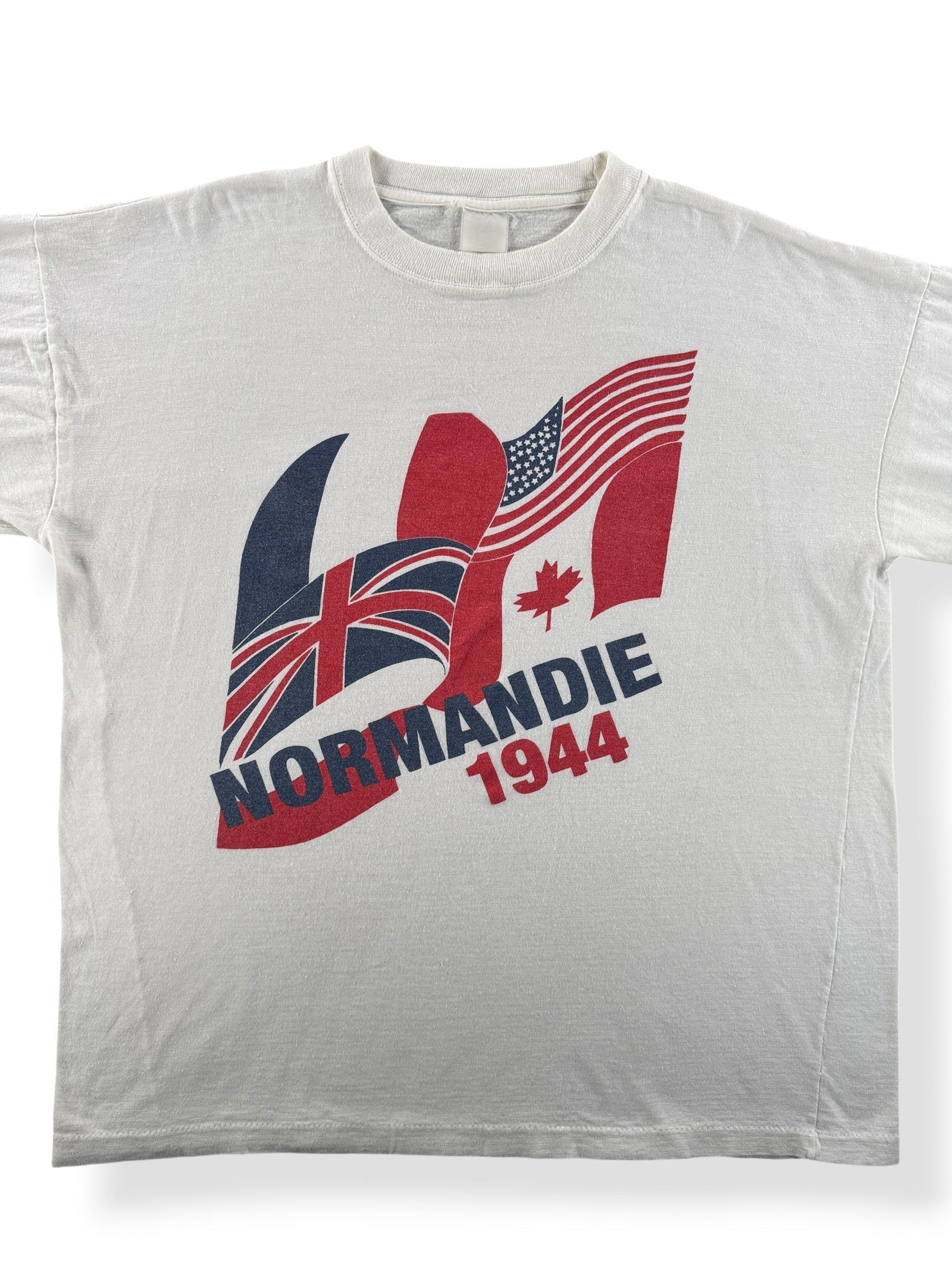 Front Close Up of Vintage 1944 Normandy Memorial Tee SZ XL