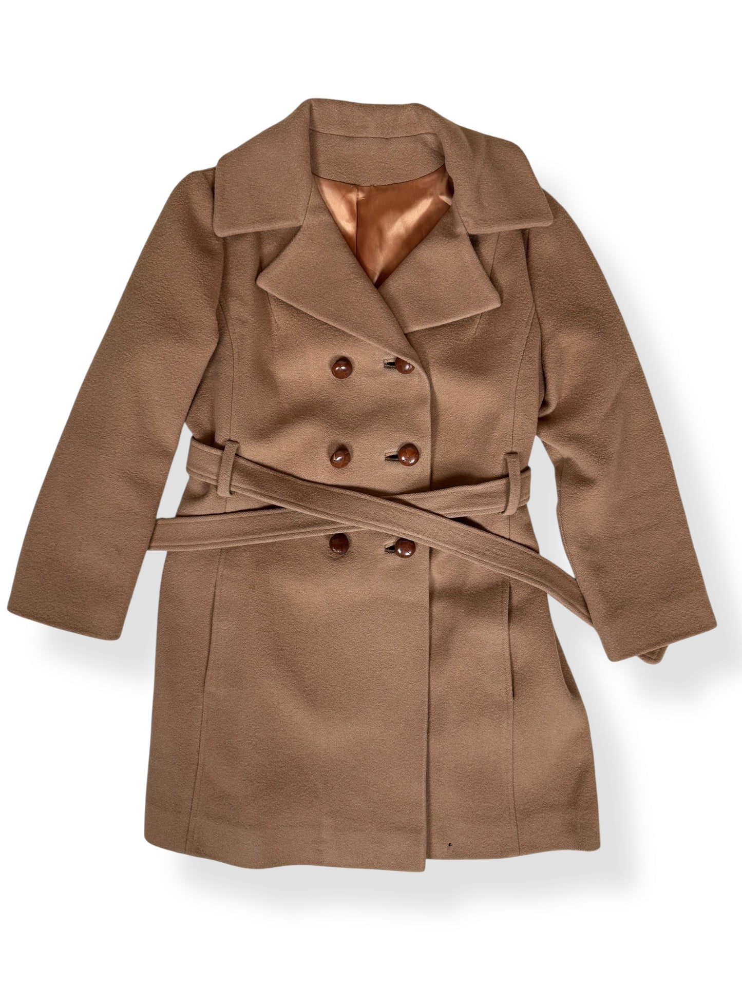 Front view of 1970s Camel Coat S-M