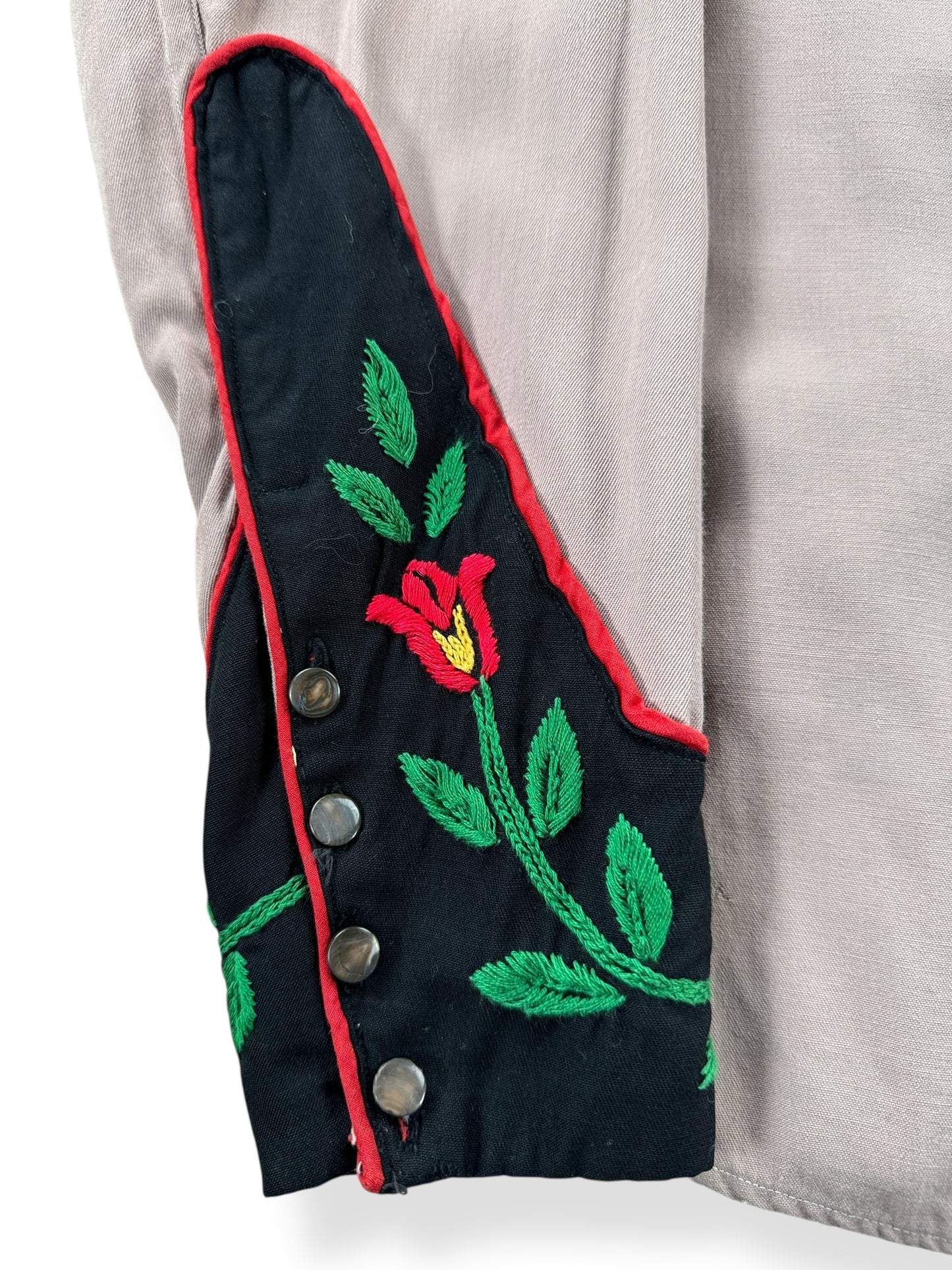 Cuff on Vintage Gabardine Western Shirt SZ M