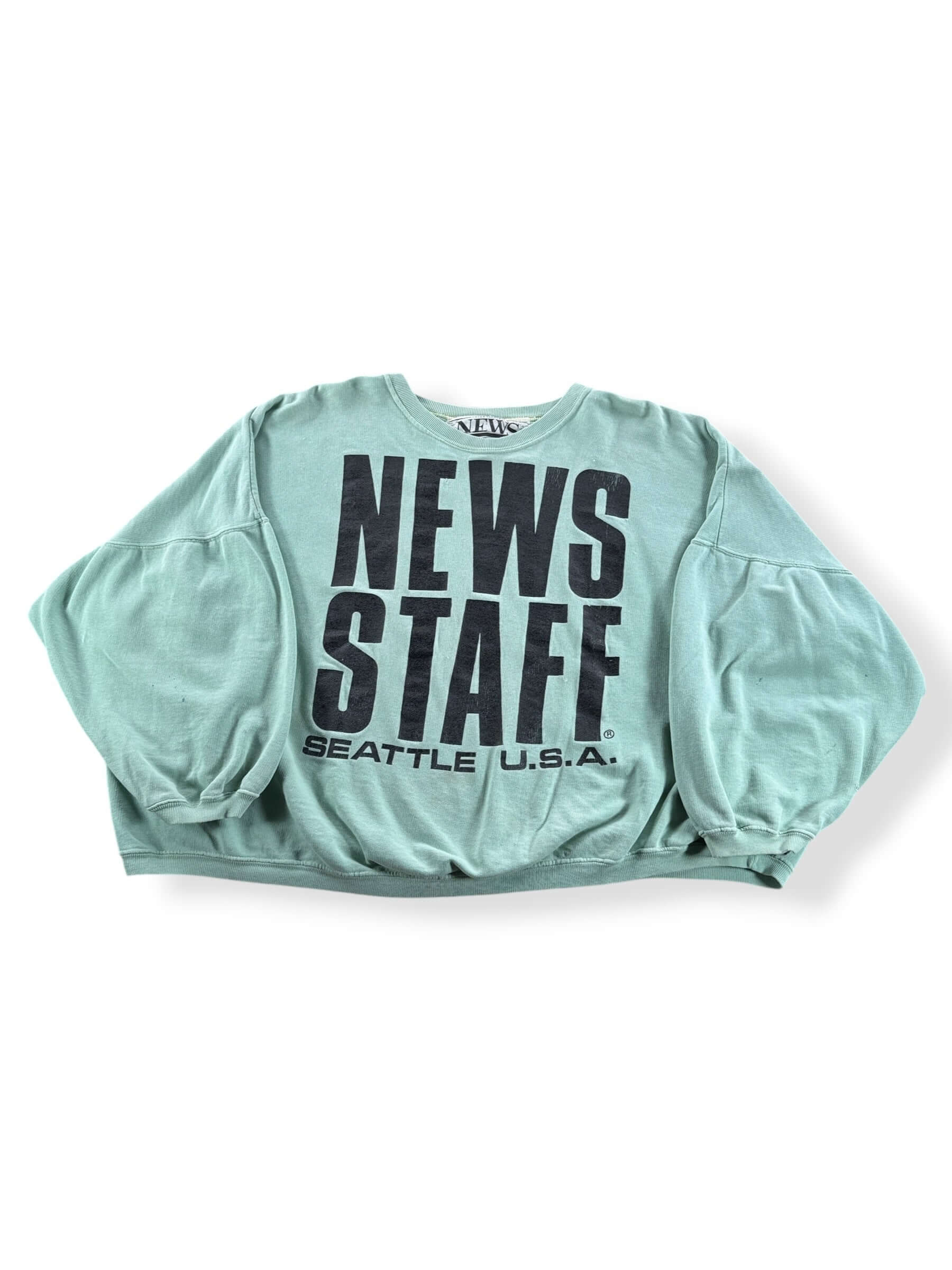 Front of Vintage News Staff Seattle Crewneck SZ XL