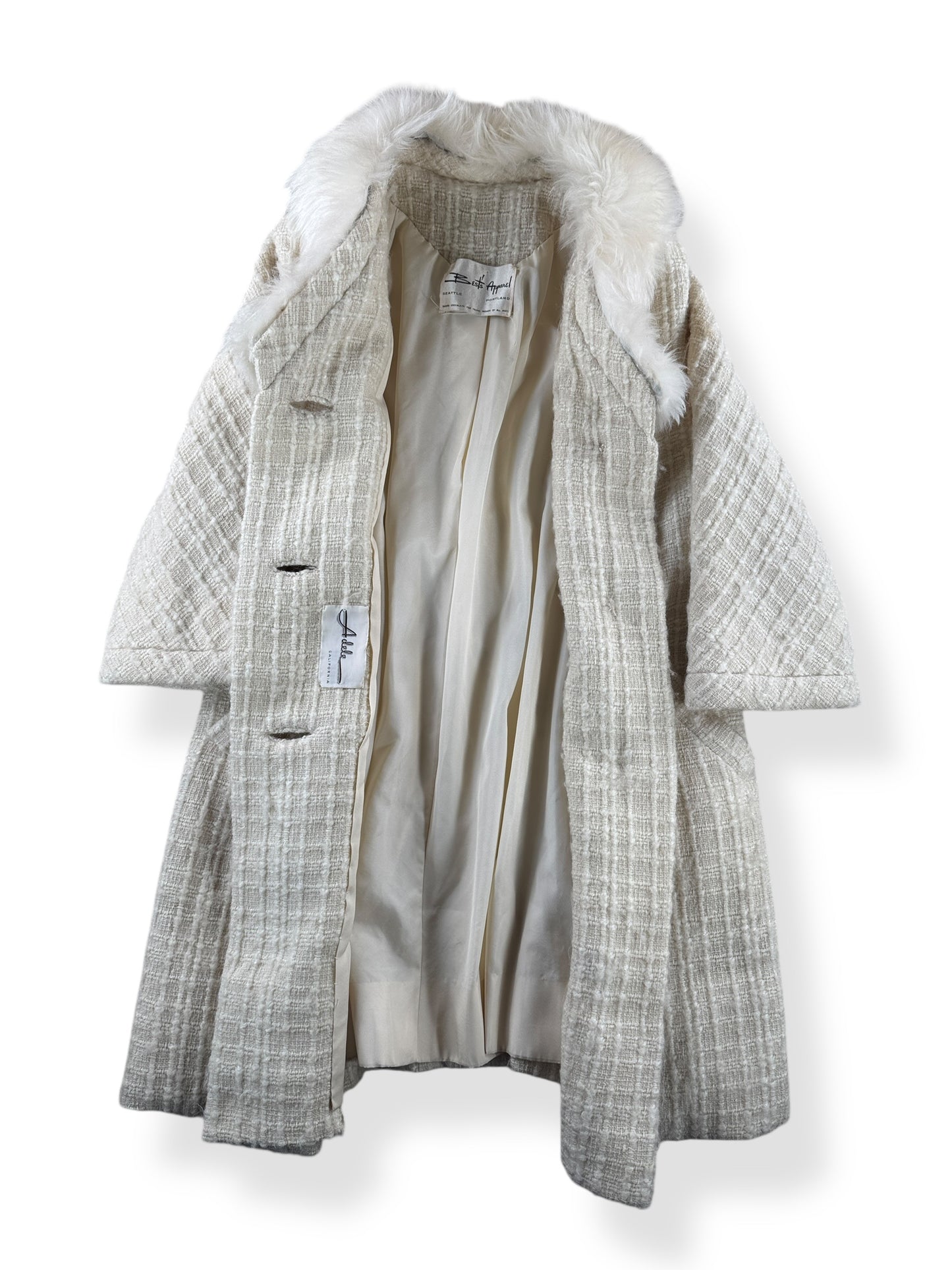 Inside of Vintage 60s Best's Apparel White Coat w/ Fur Collar SZ L