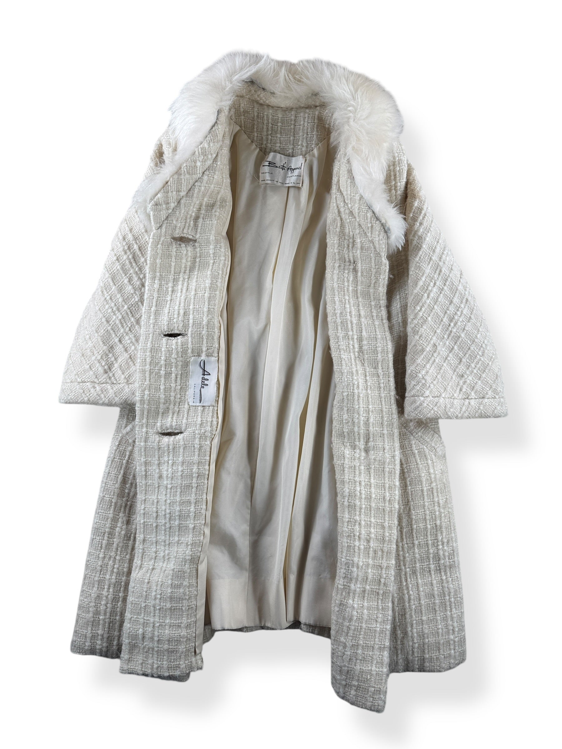 Inside of Vintage 60s Best's Apparel White Coat w/ Fur Collar SZ L