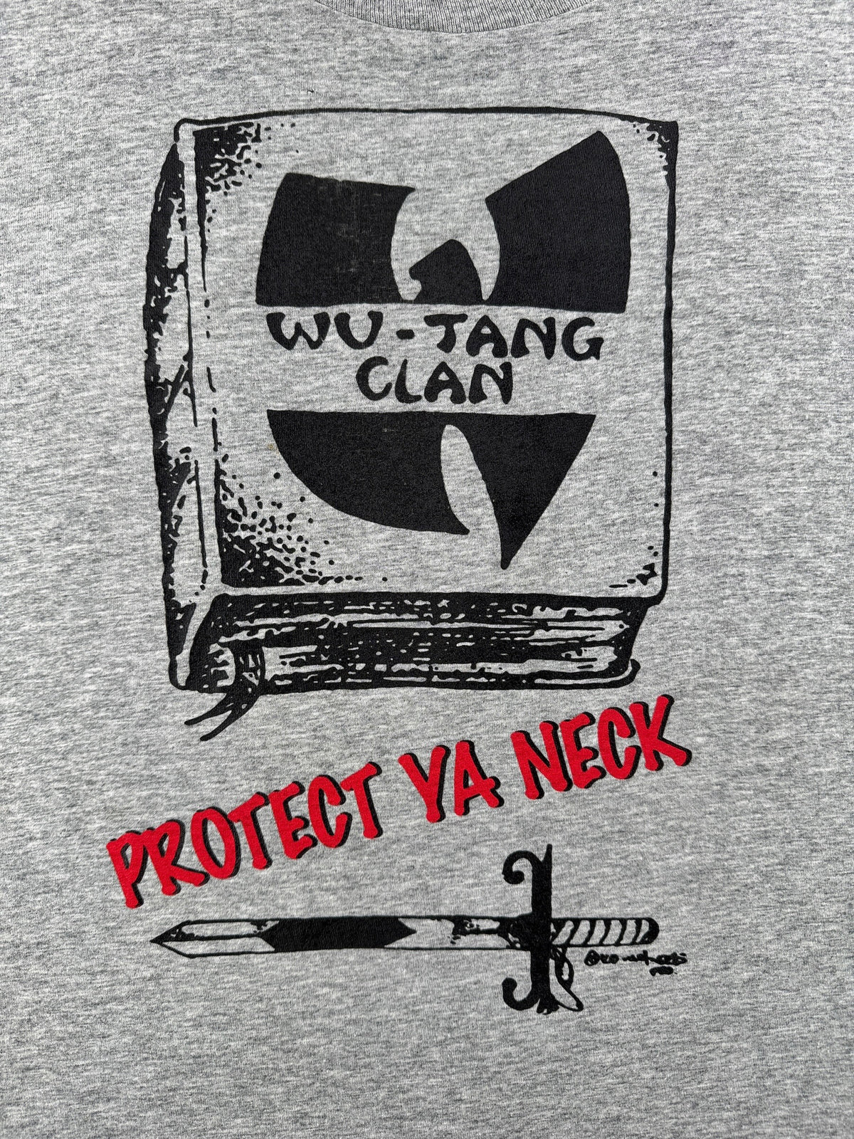 Front graphic on 2000s Wu-Tang Reprint Tee  SZ XL (Fits L)