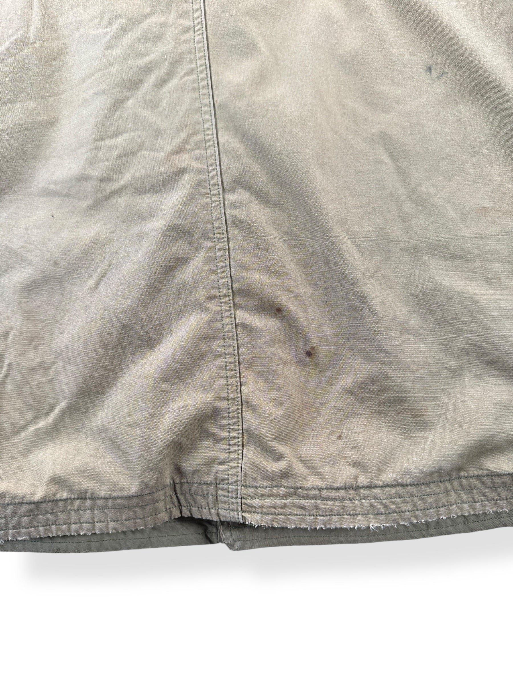 Staining on Vintage WW2 Military Parka SZ XXL AS IS