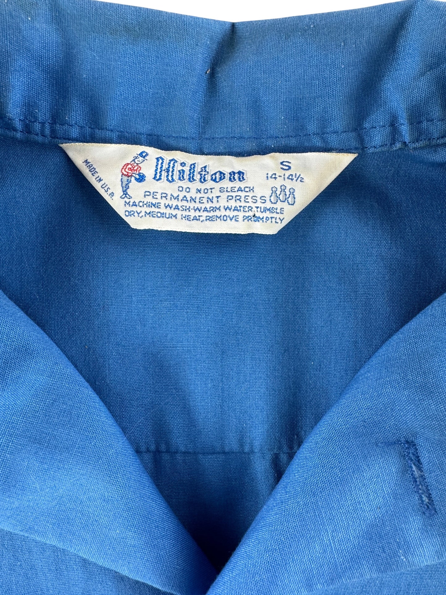 Tag on Vintage Hilton Bowling Shirt SZ S