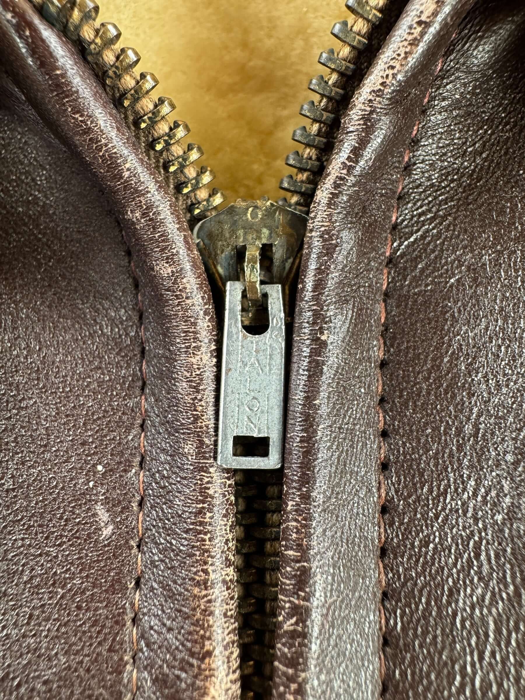 Zipper on Vintage Hercules Shearling Leather Jacket SZ M