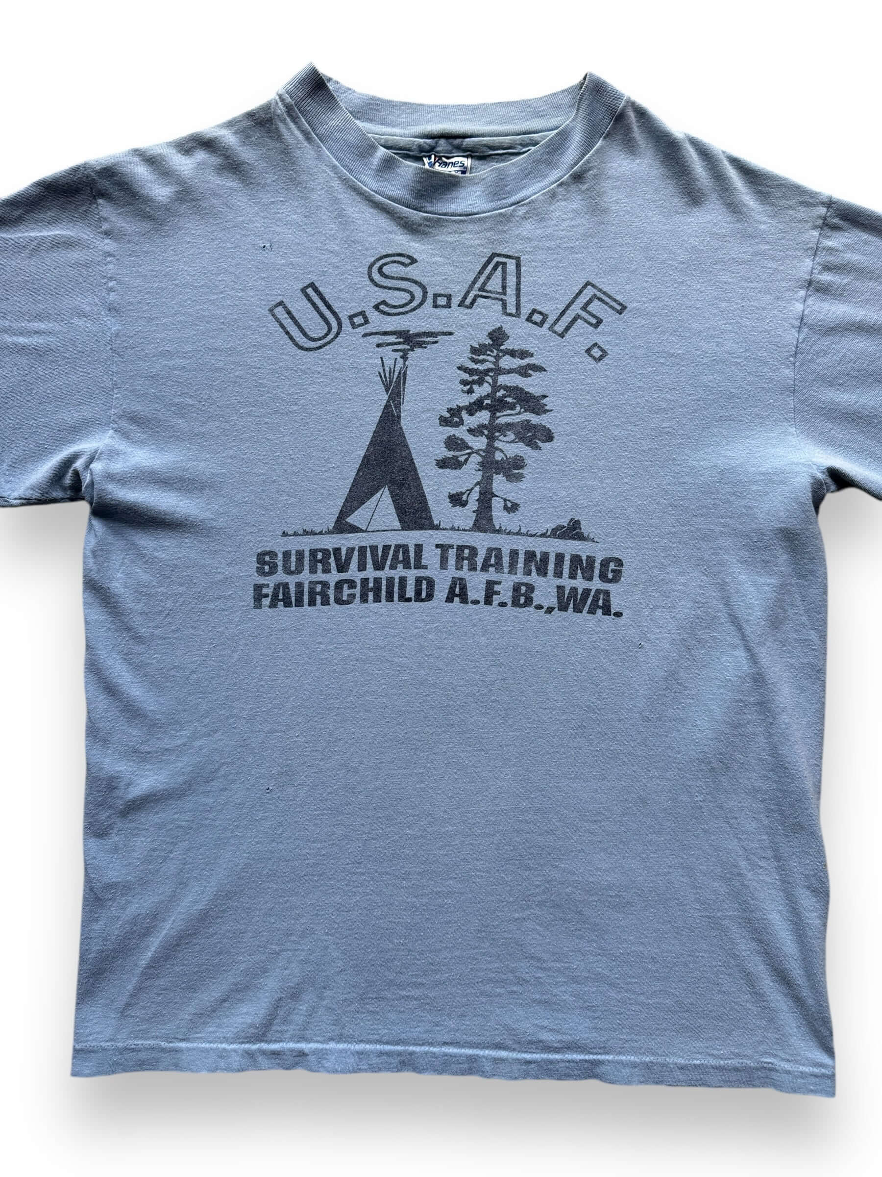 front close up of Vintage USAF Survival Training Camp Tee SZ L