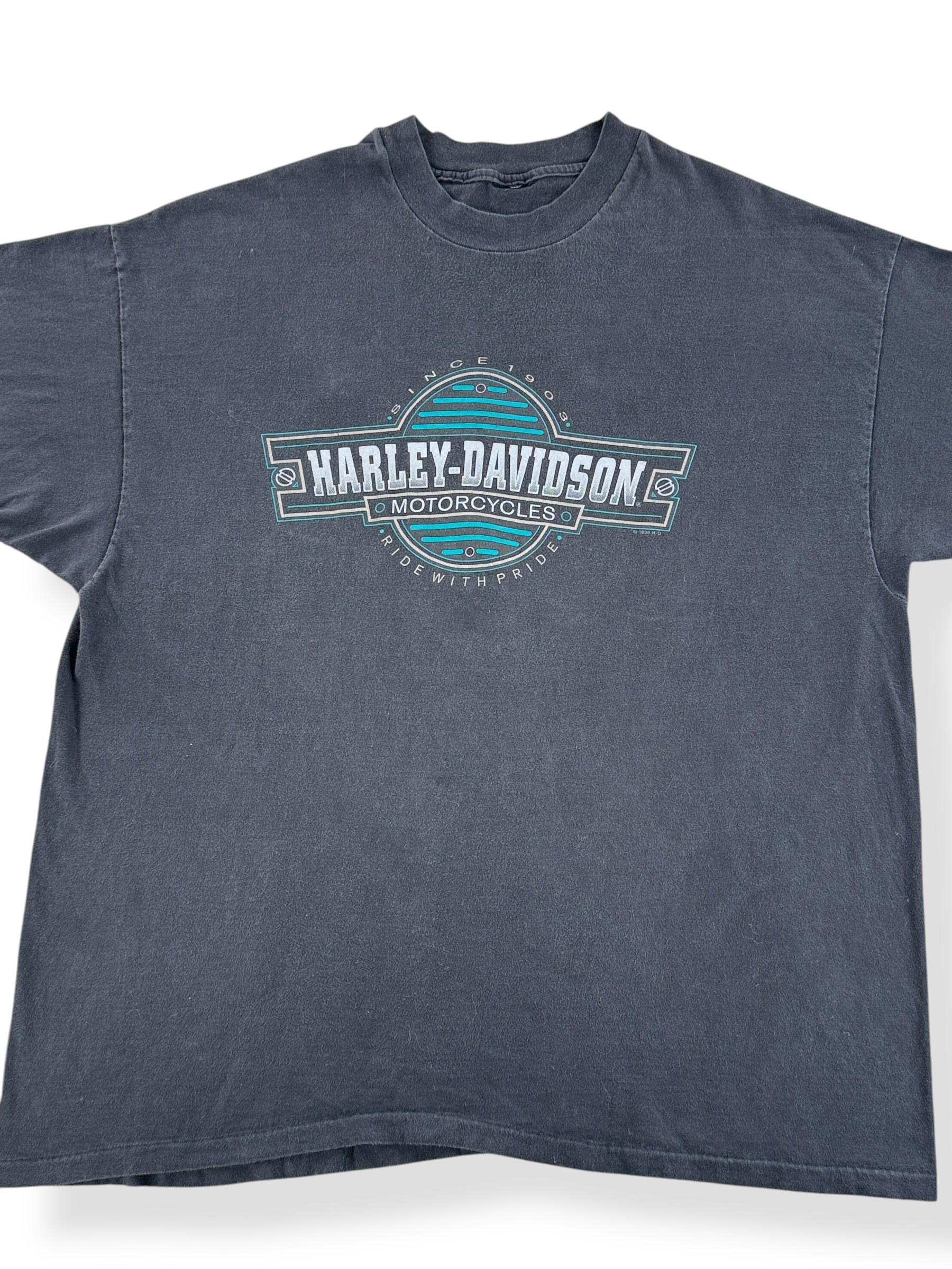 Front Close Up of Vintage Pomona Valley Harley Davidson Tee SZ XXL