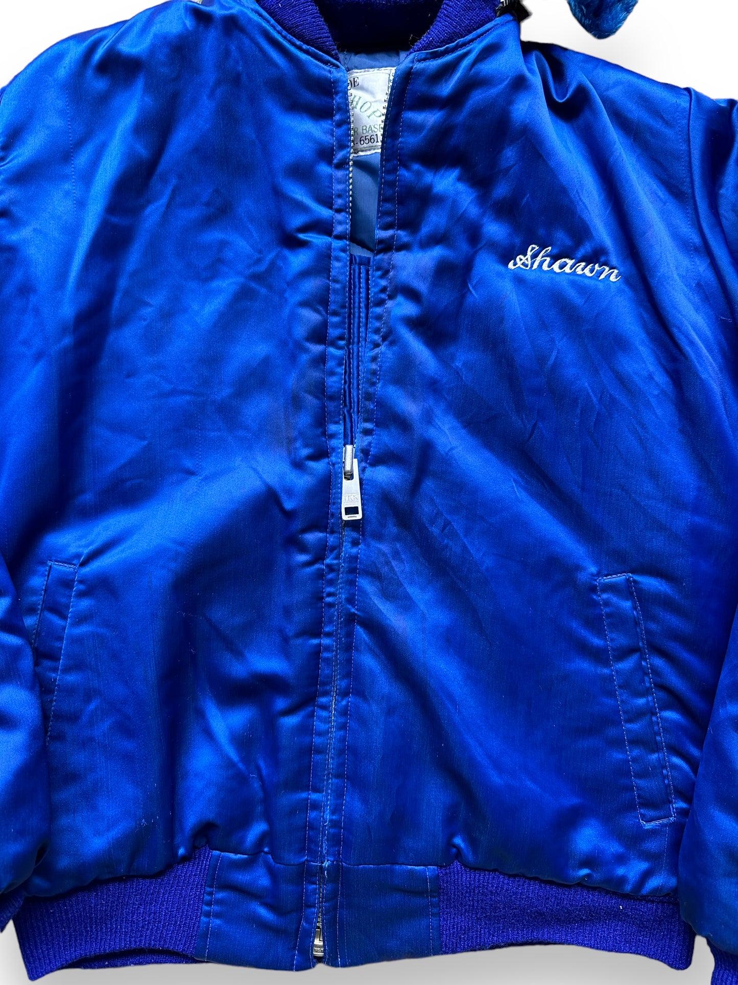 Front Detail on Vintage Blue Korea Souvenir Jacket SZ L | Vintage Souvenir Jacket Seattle | Barn Owl Vintage Seattle