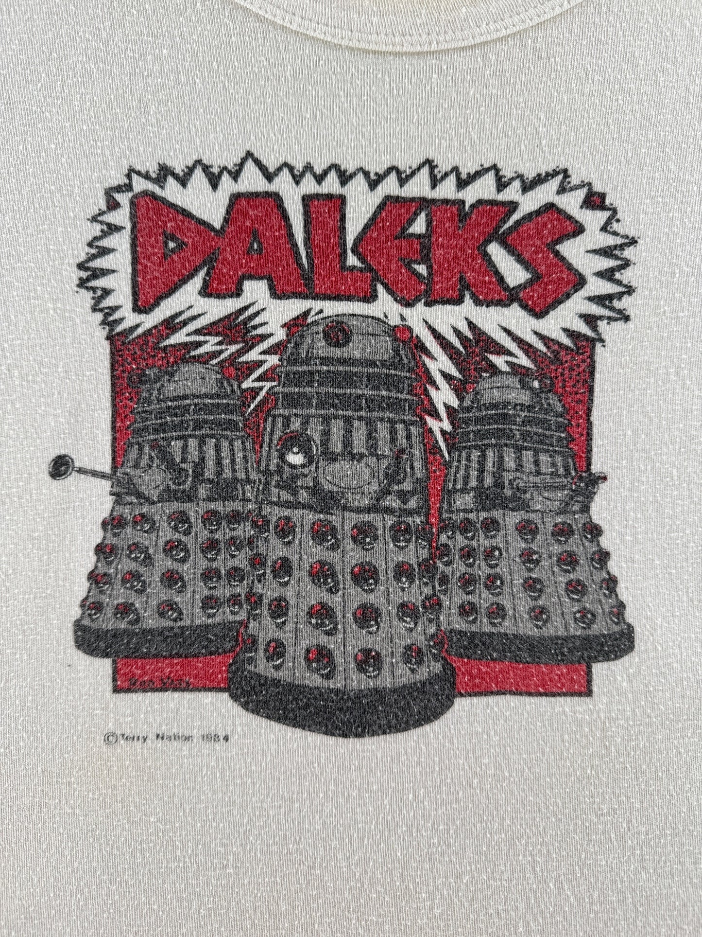 Front graphic of Vintage 80's Dr. Who Daleks Euro Tee SZ XL (Fits M)