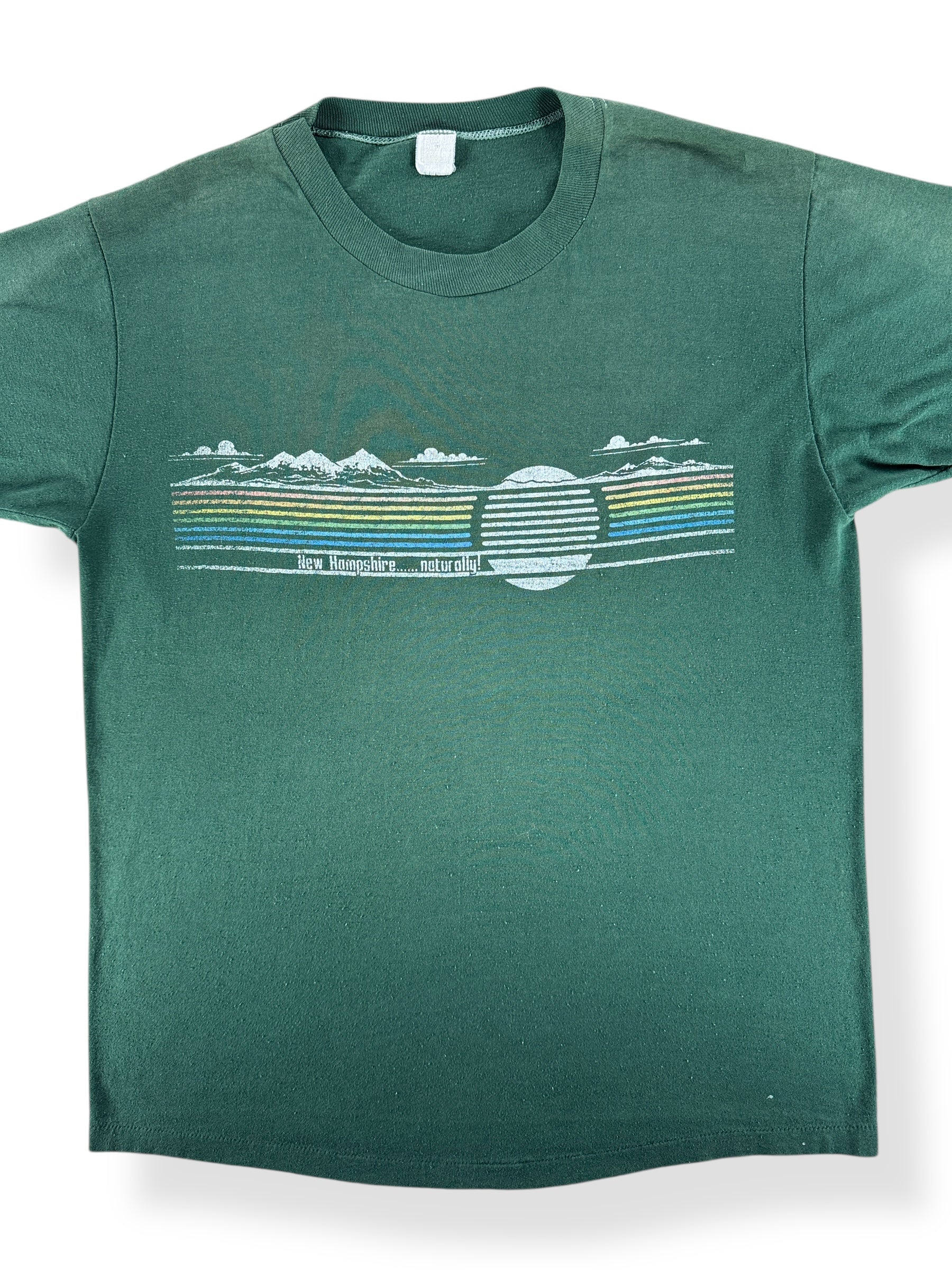 Front Close Up of Vintage New Hampshire Naturally Tee SZ L