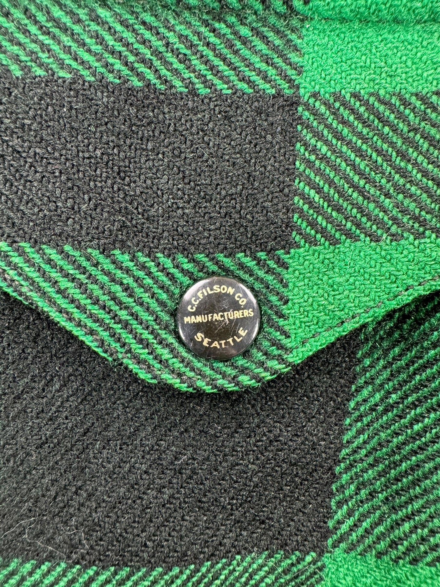 Enameled Snap on Vintage 60s Filson Green and Black Mackinaw Cruiser SZ L
