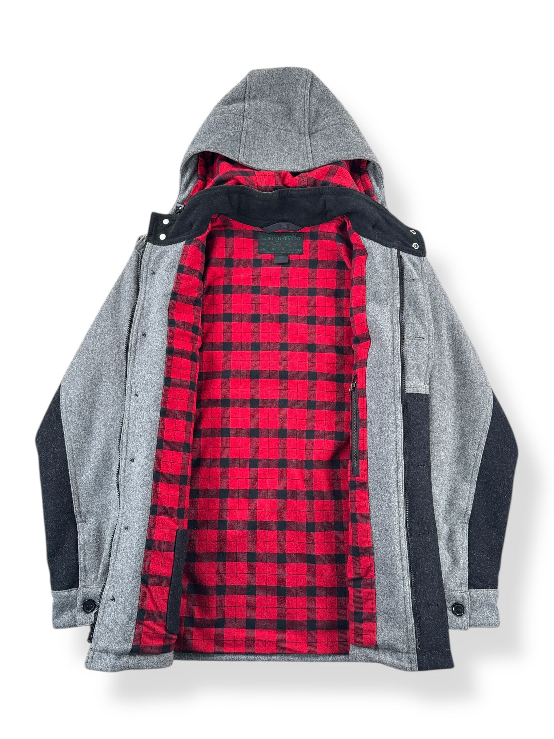 Inside of Filson Two Tone Hooded Cruiser Jacket SZ S
