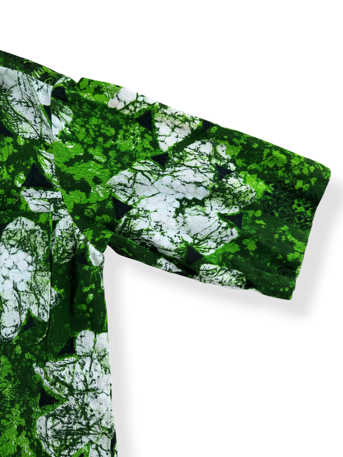 Sleeve on Vintage Green Barkcloth Aloha Shirt SZ S/M - AS IS